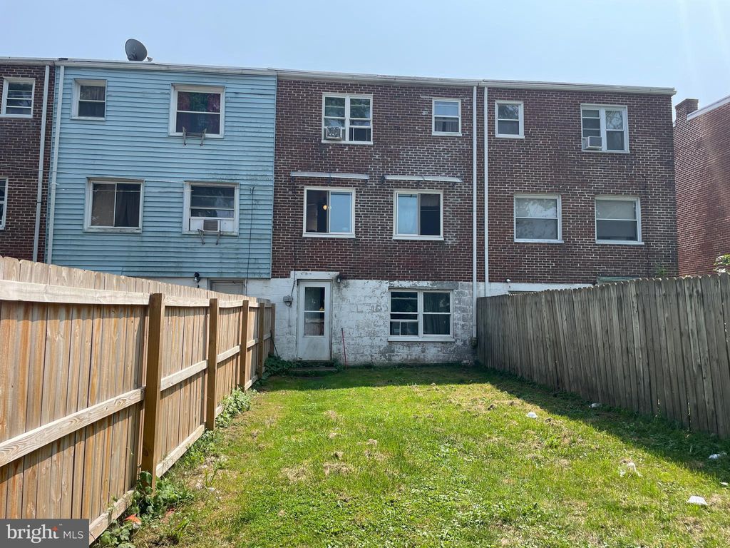 Photo of 841 E Marion Street, Lancaster, PA 17602 (MLS # PALA2055352)