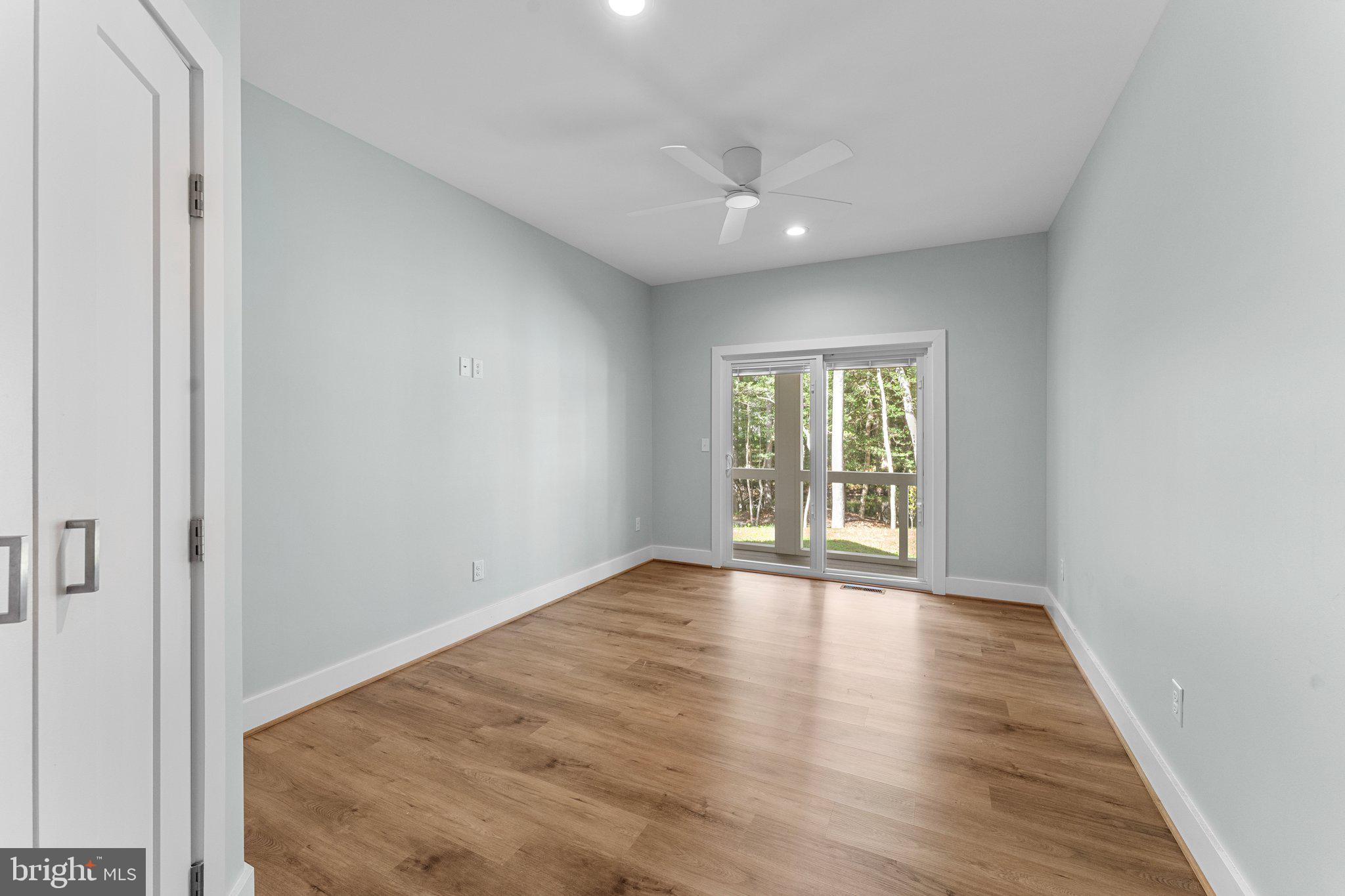 FOREST GREEN - Residential