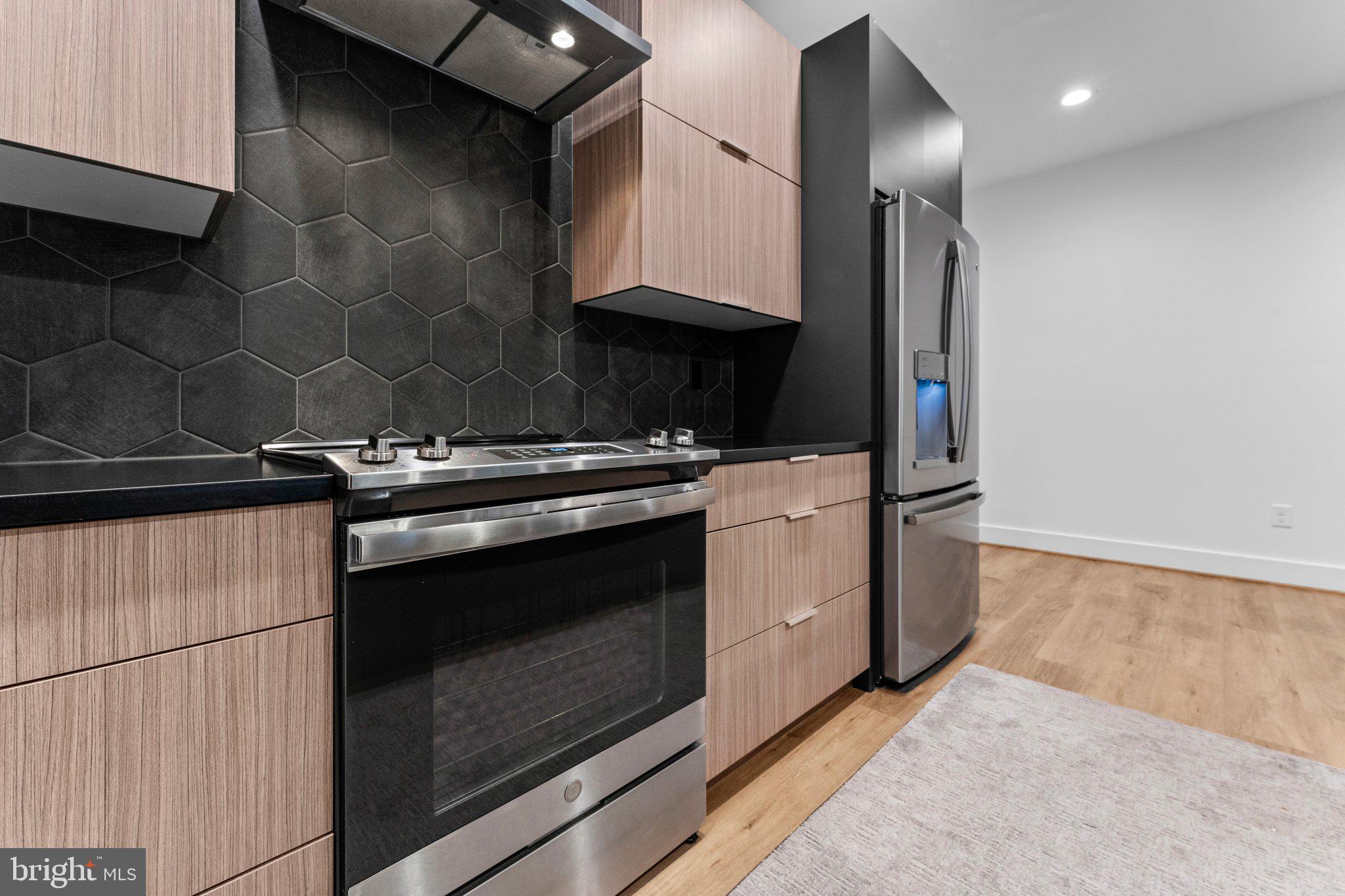 FOREST GREEN - Residential