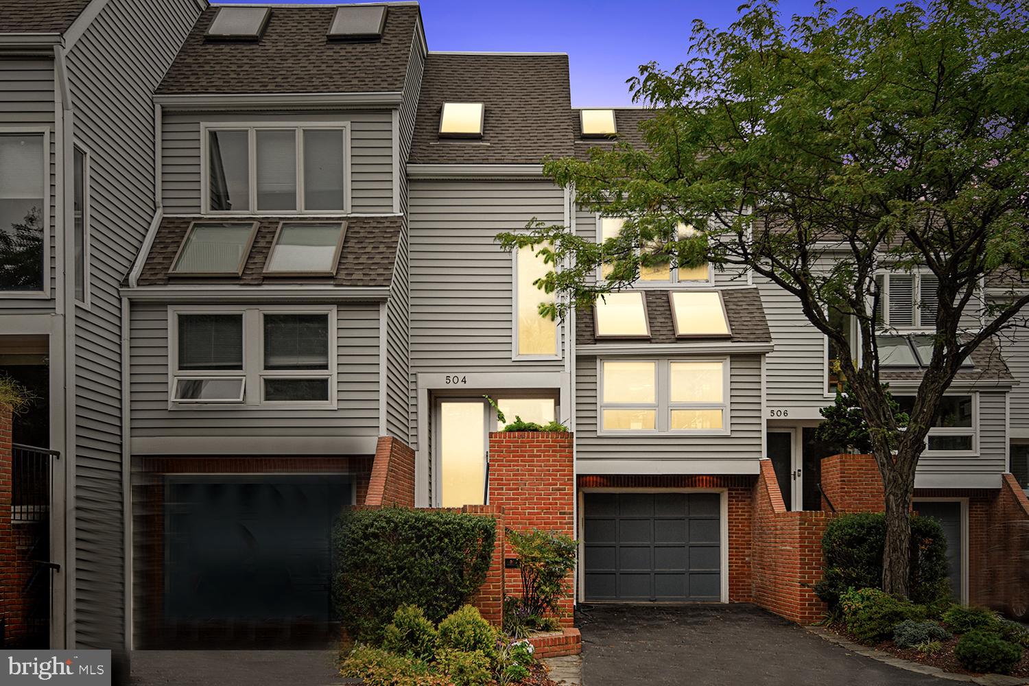 MOORINGS ON THE MAGOTHY - Residential