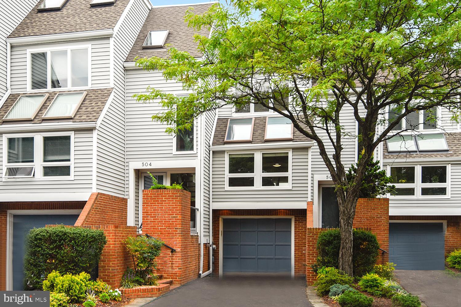 MOORINGS ON THE MAGOTHY - Residential