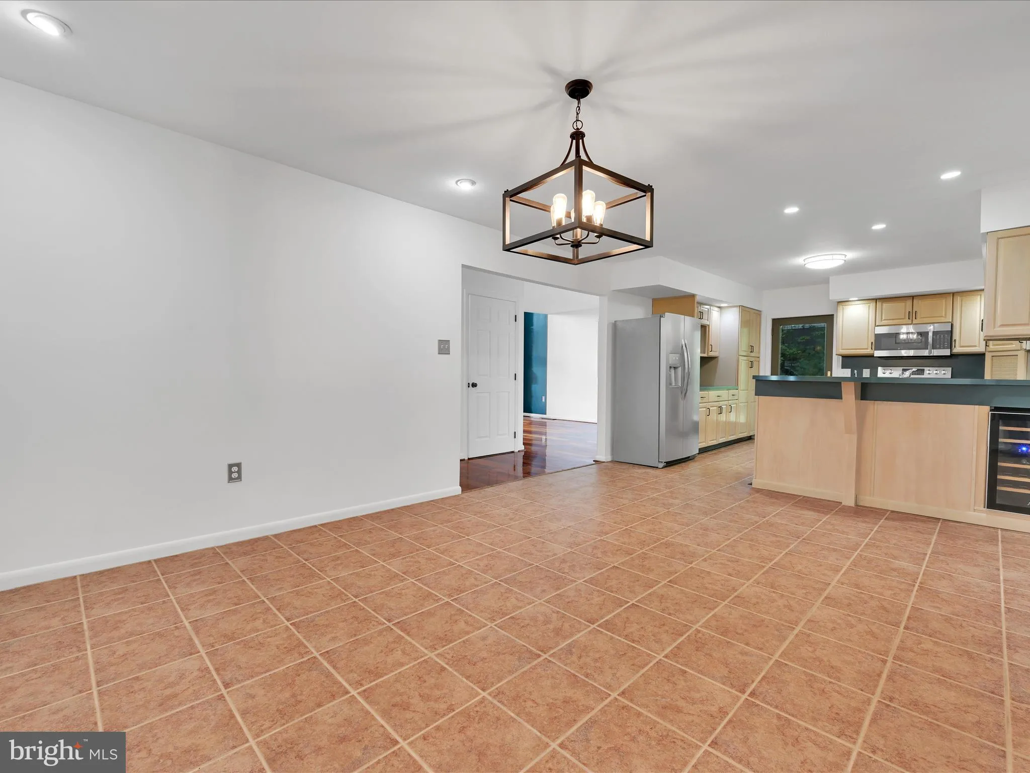 Auburn, Pennsylvania 17922, United States, 3 Bedrooms Bedrooms, ,4 BathroomsBathrooms,Residential,Coming Soon,218320