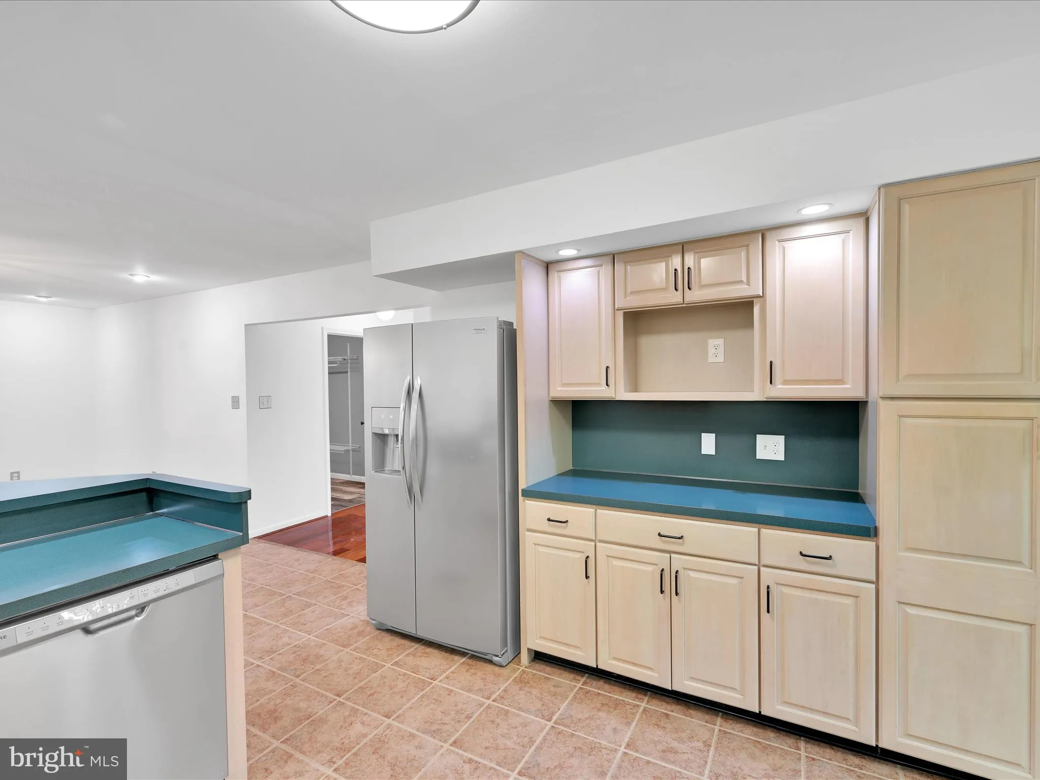 Auburn, Pennsylvania 17922, United States, 3 Bedrooms Bedrooms, ,4 BathroomsBathrooms,Residential,Coming Soon,218320