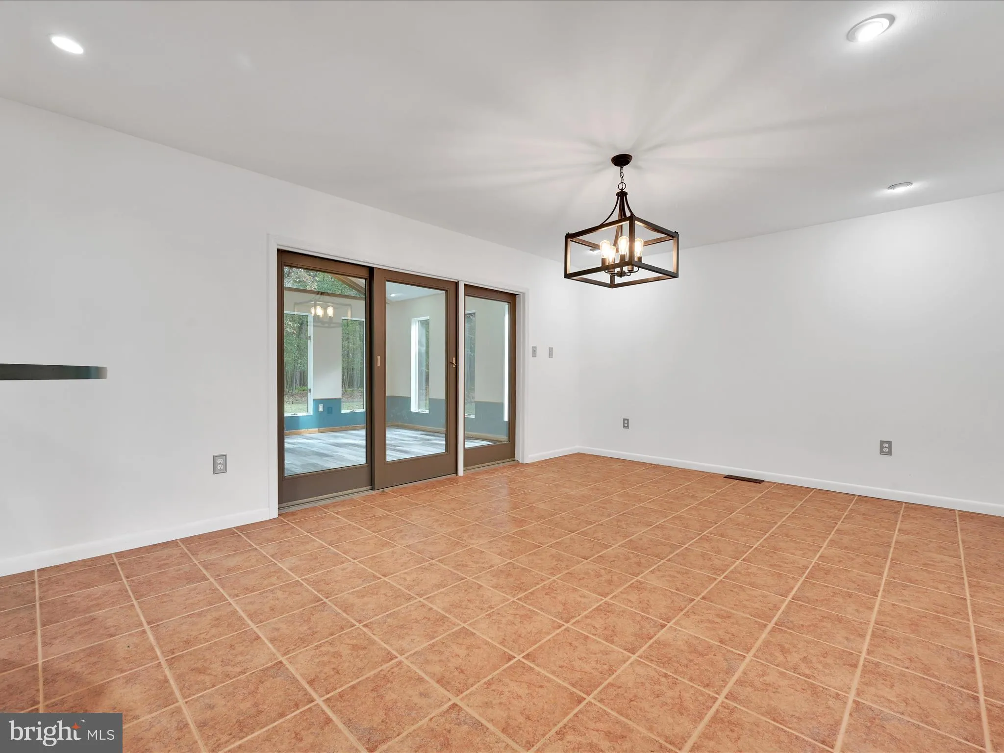 Auburn, Pennsylvania 17922, United States, 3 Bedrooms Bedrooms, ,4 BathroomsBathrooms,Residential,Coming Soon,218320