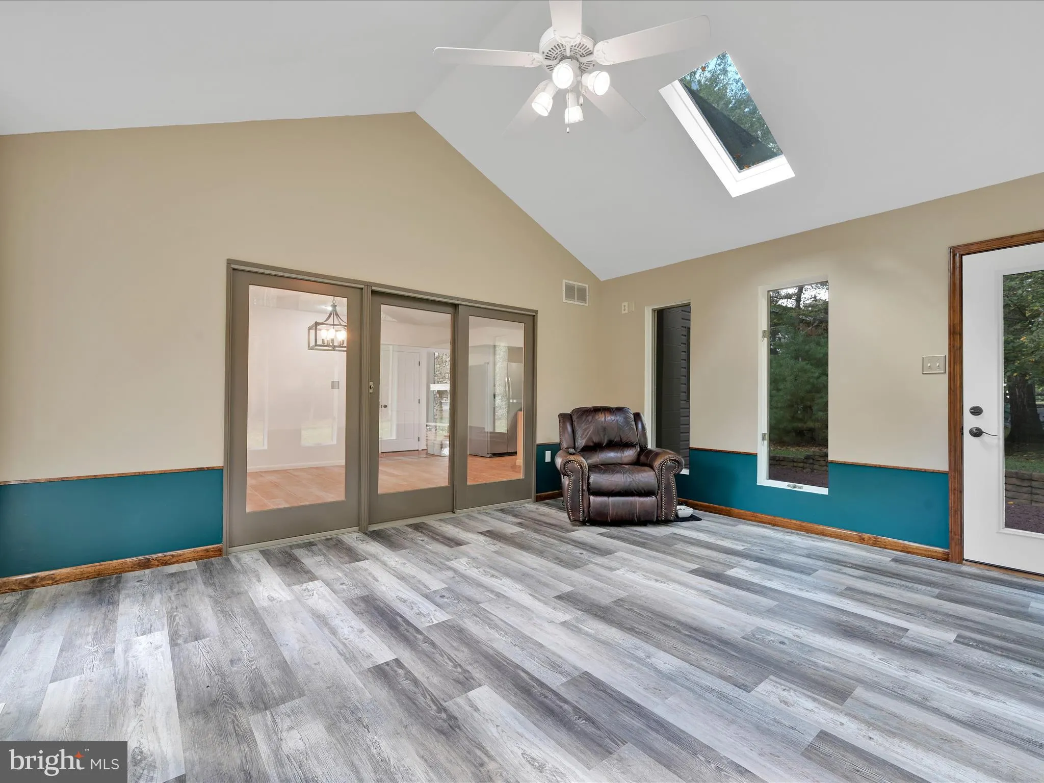 Auburn, Pennsylvania 17922, United States, 3 Bedrooms Bedrooms, ,4 BathroomsBathrooms,Residential,Coming Soon,218320