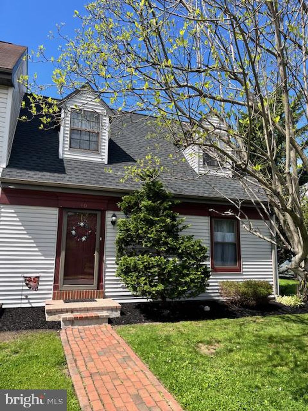 Photo of 40 Carriage House Drive, WILLOW STREET, PA 17584 (MLS # PALA2087230)