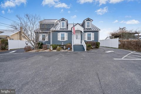 1315 W WASHINGTON STREET W HARPERS FERRY WV 25425