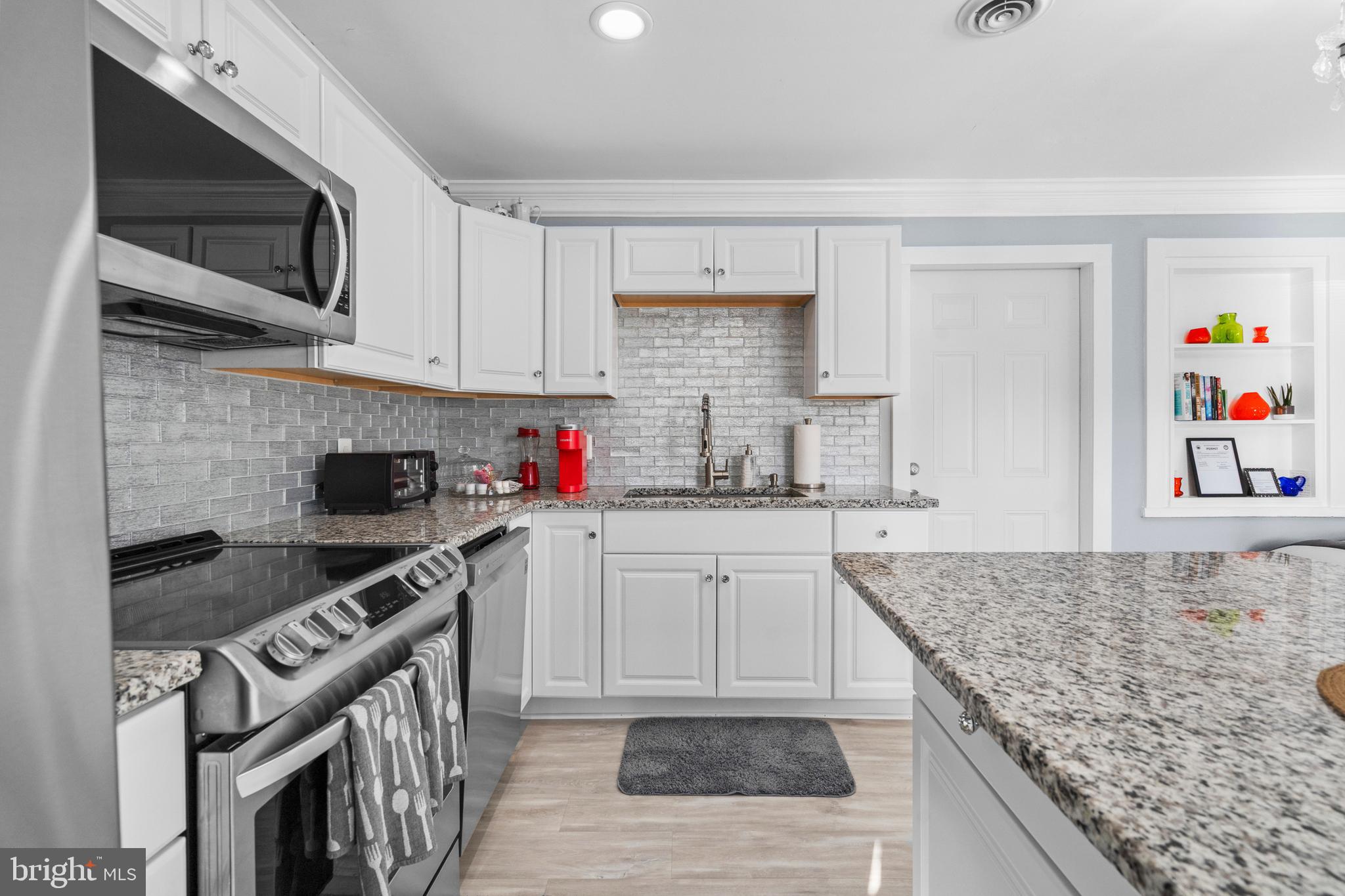 1315 W WASHINGTON STREET W