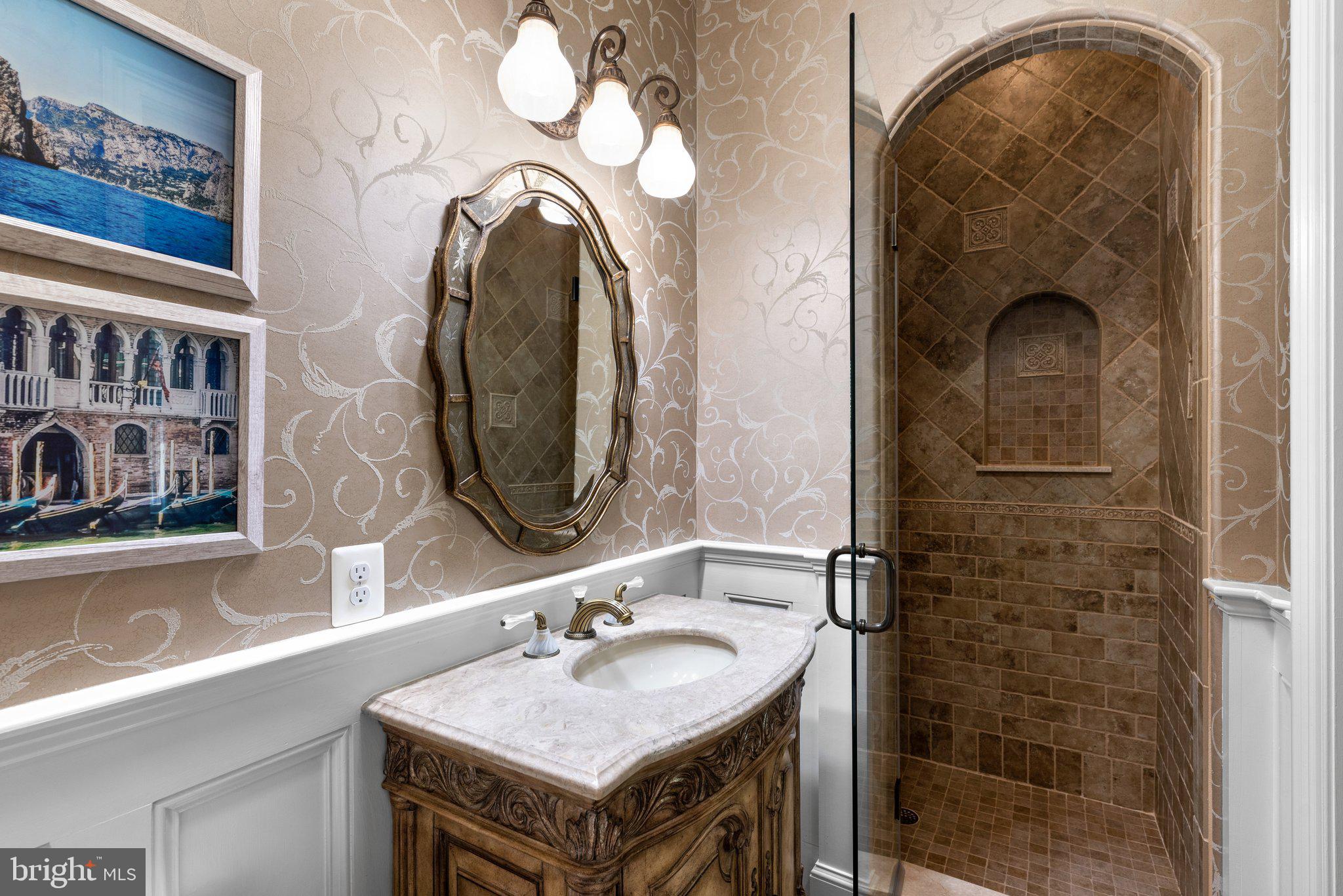 BYWATER ESTATES - Residential