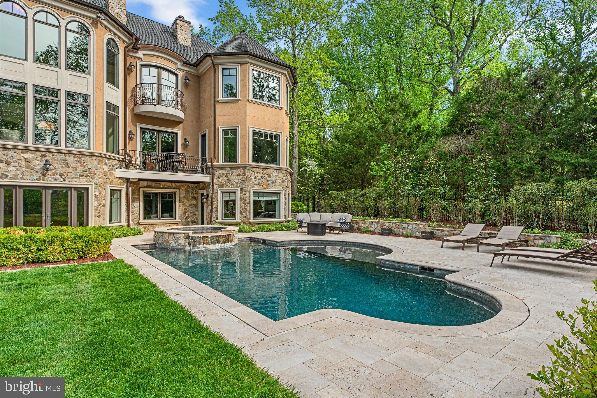 BYWATER ESTATES - Residential