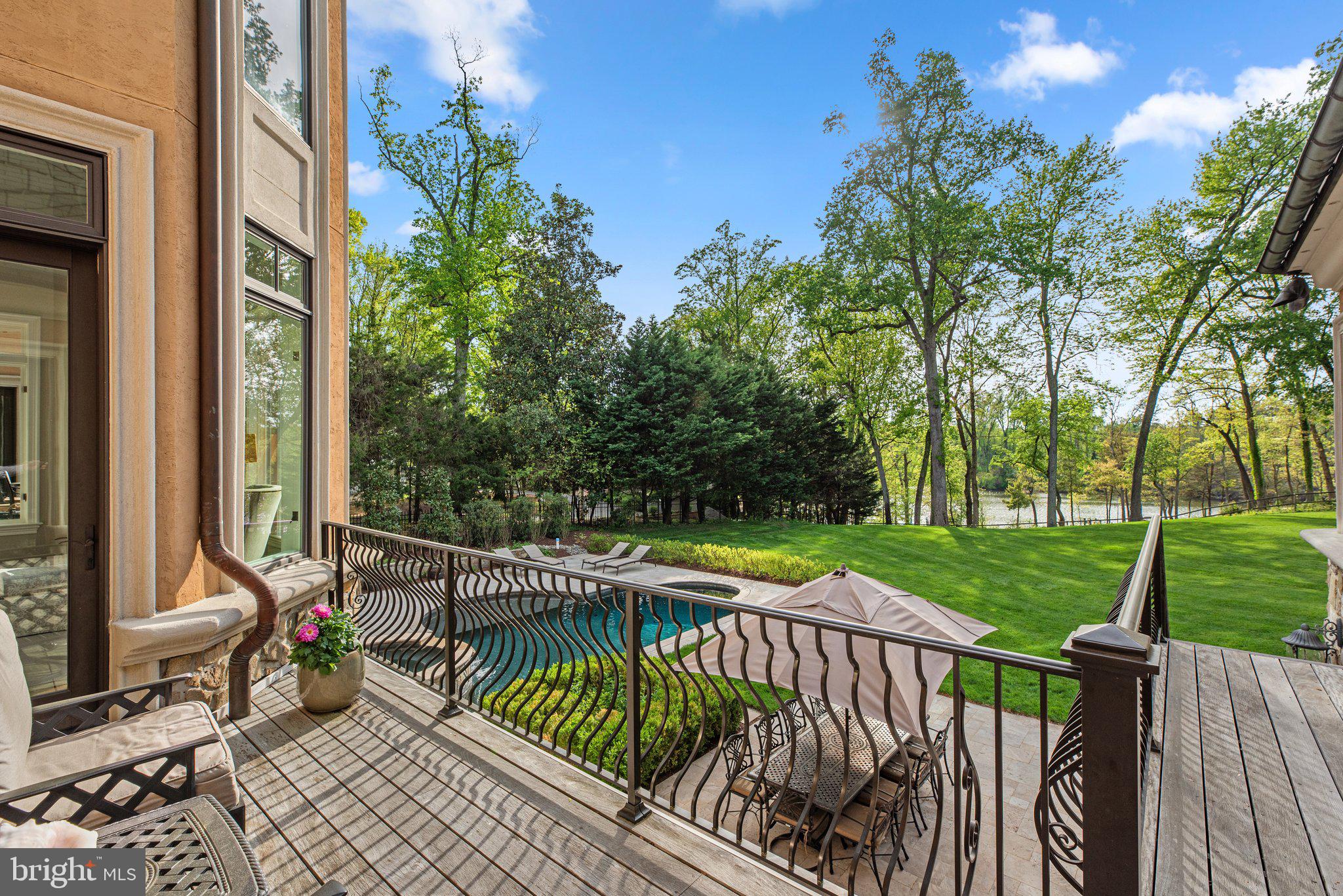 BYWATER ESTATES - Residential
