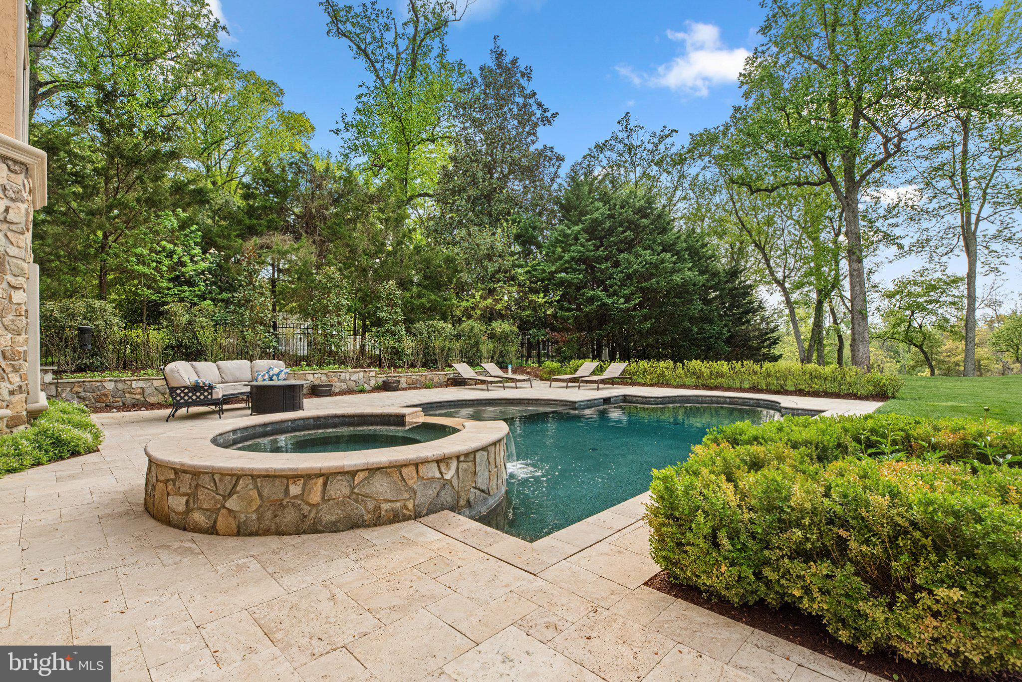 BYWATER ESTATES - Residential