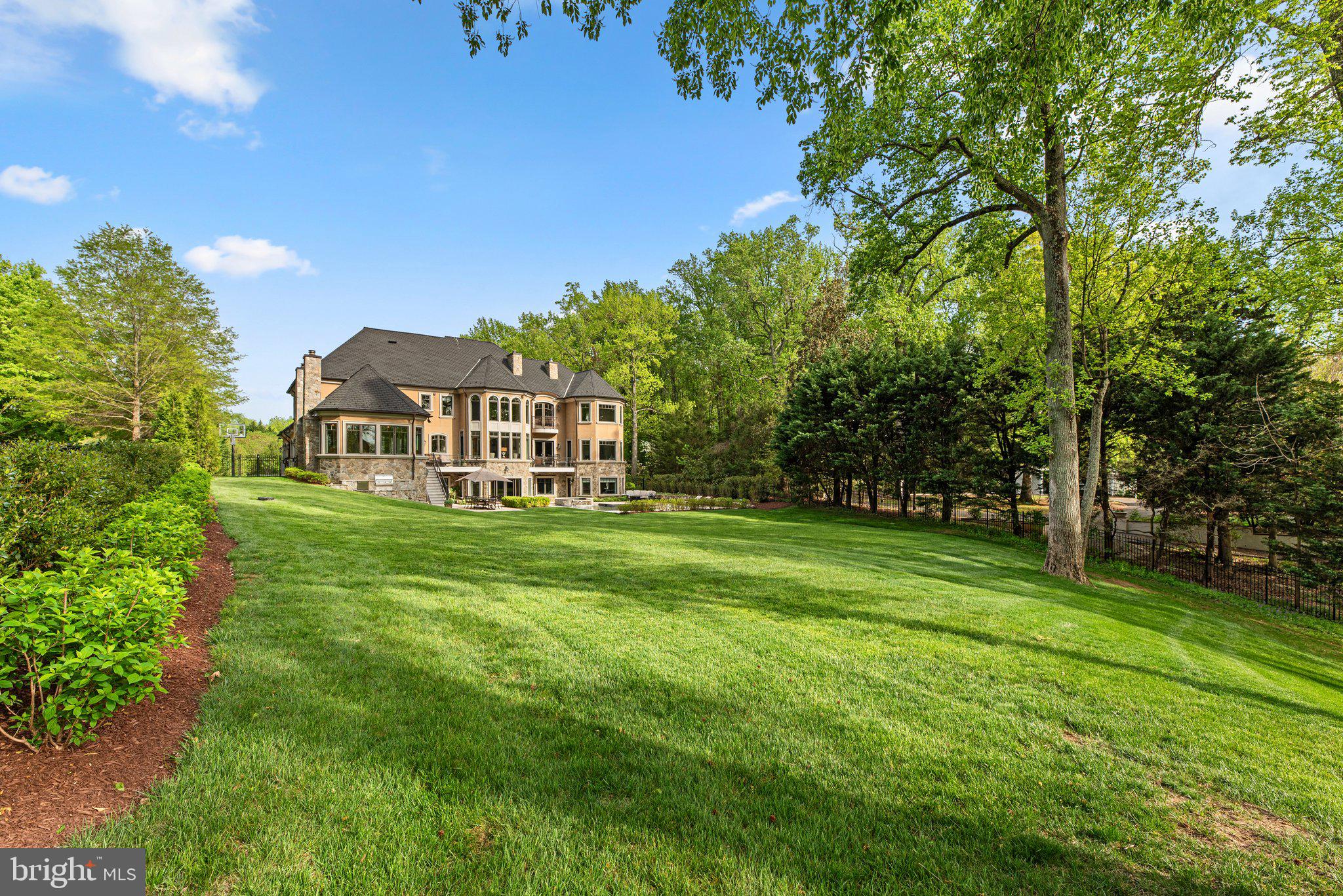 BYWATER ESTATES - Residential