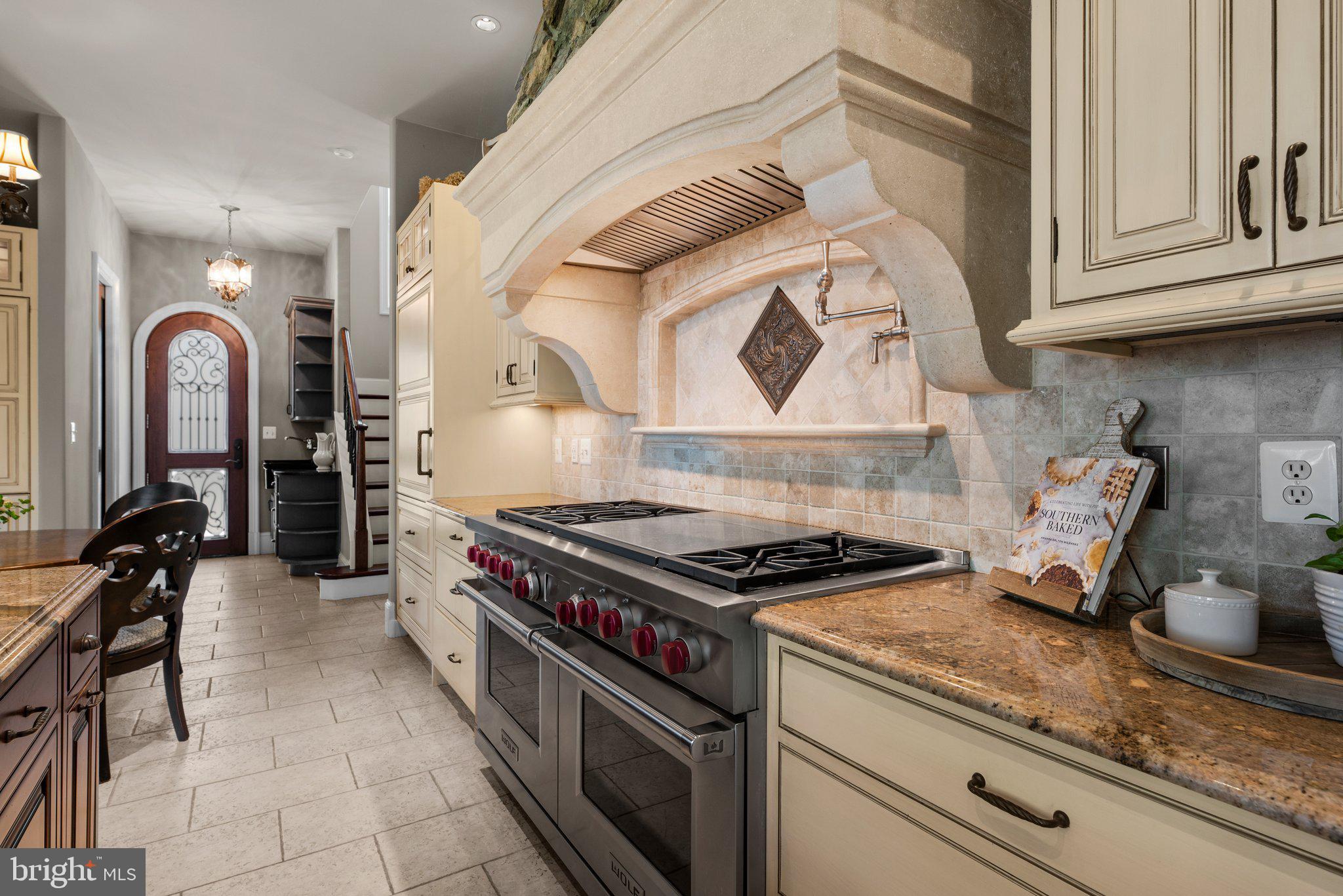 BYWATER ESTATES - Residential