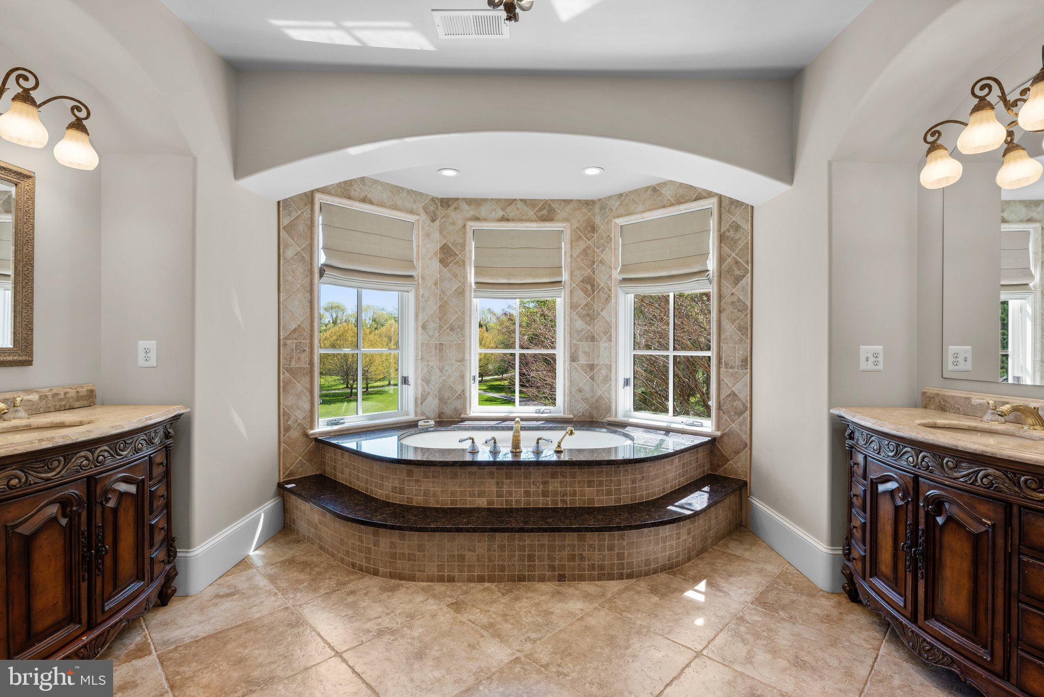 BYWATER ESTATES - Residential
