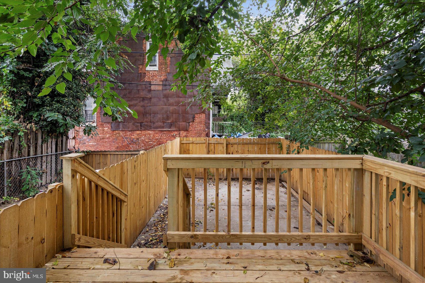 MIDTOWN EDMONDSON - Residential