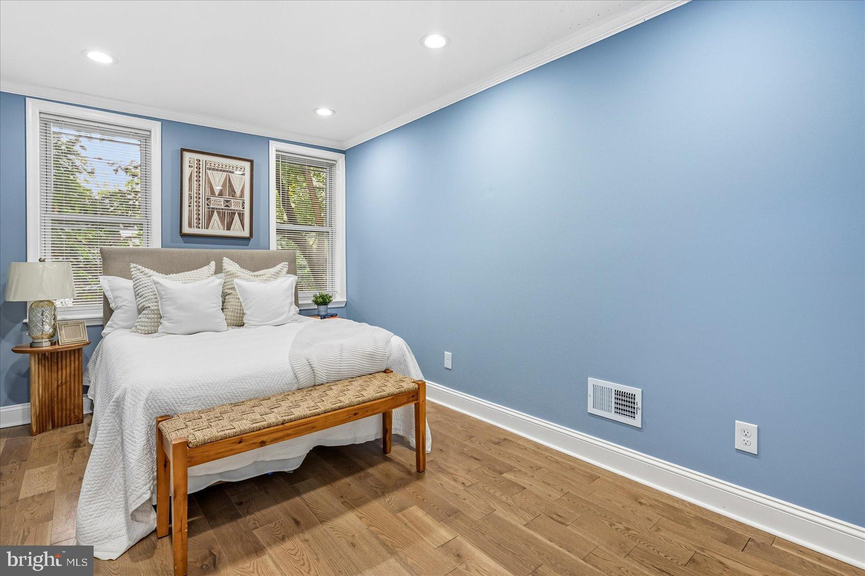 MIDTOWN EDMONDSON - Residential