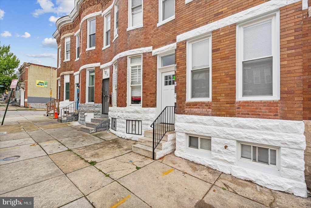 Photo of 1933 Mosher Street, BALTIMORE, MD 21217 (MLS # MDBA2185564)