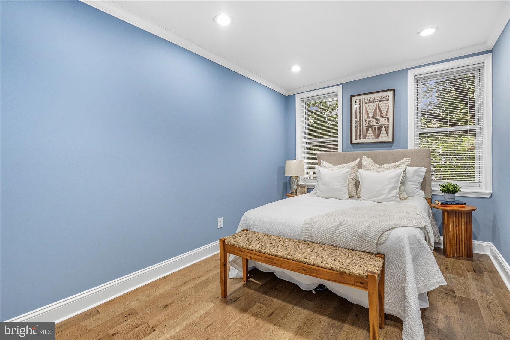 MIDTOWN EDMONDSON - Residential