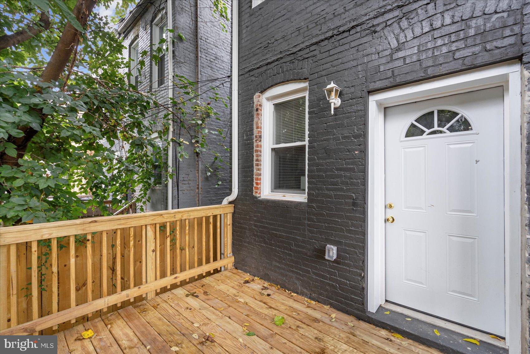 MIDTOWN EDMONDSON - Residential