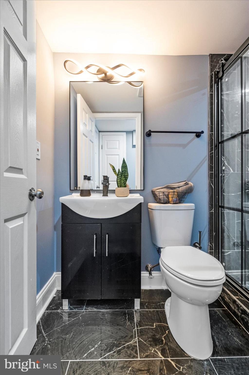 MIDTOWN EDMONDSON - Residential