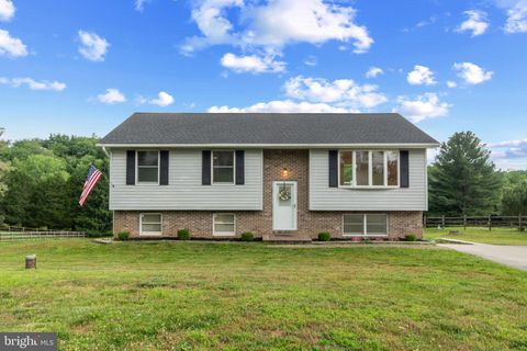 Homes For Sale - 2217 Ridgemont Drive<br/> FINKSBURG, MD 21048