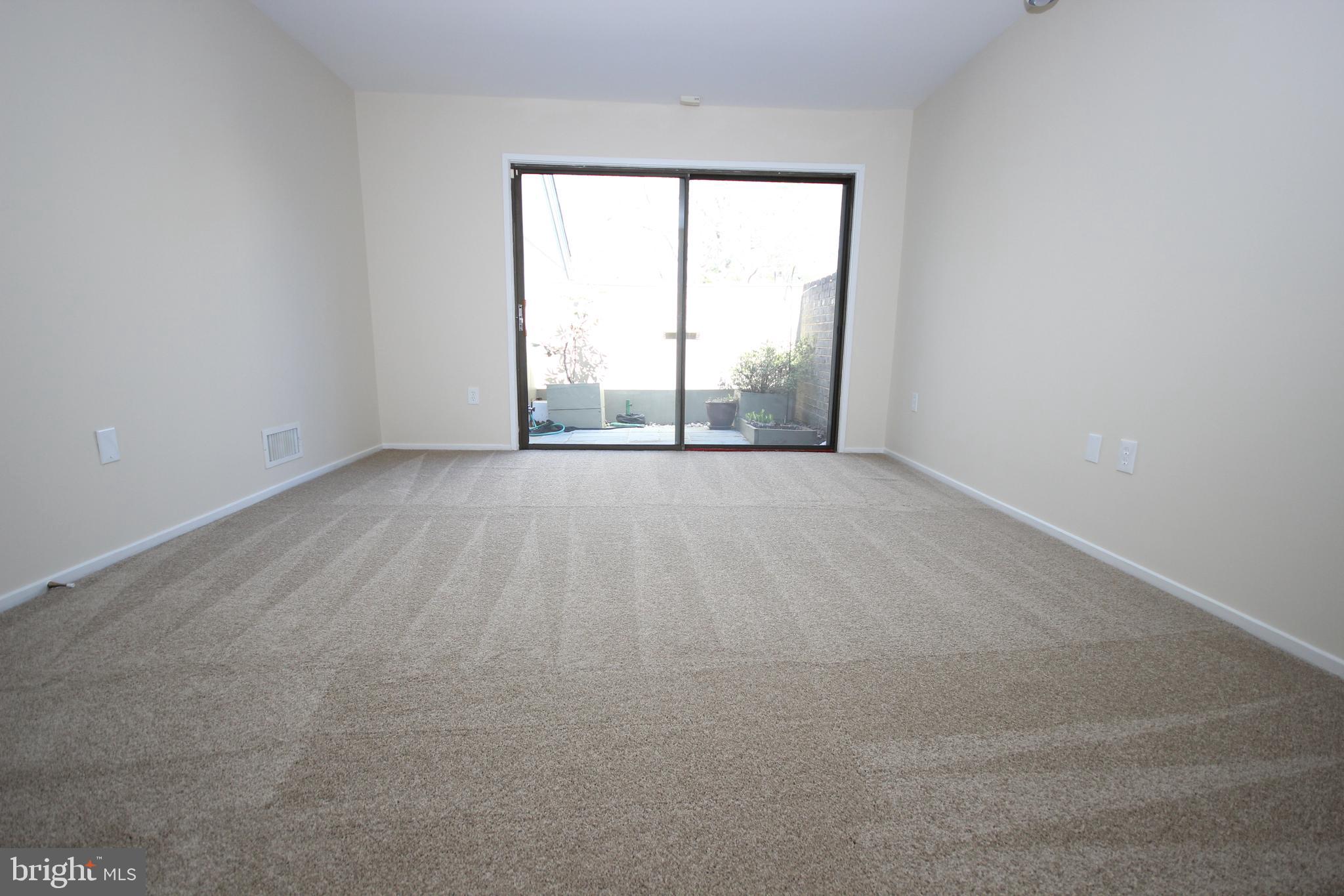 COURTS OF WHETSTONE - Residential