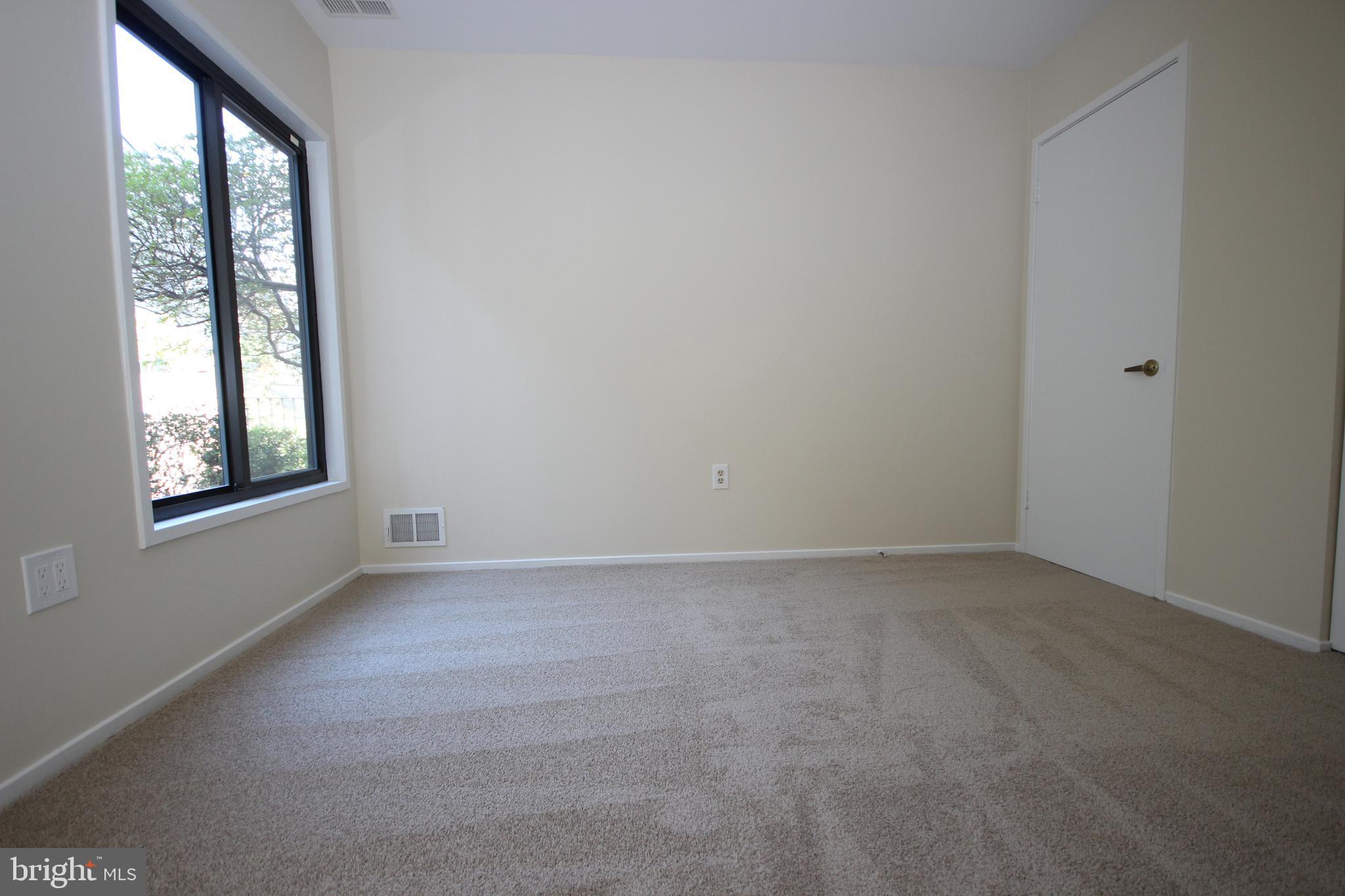 COURTS OF WHETSTONE - Residential