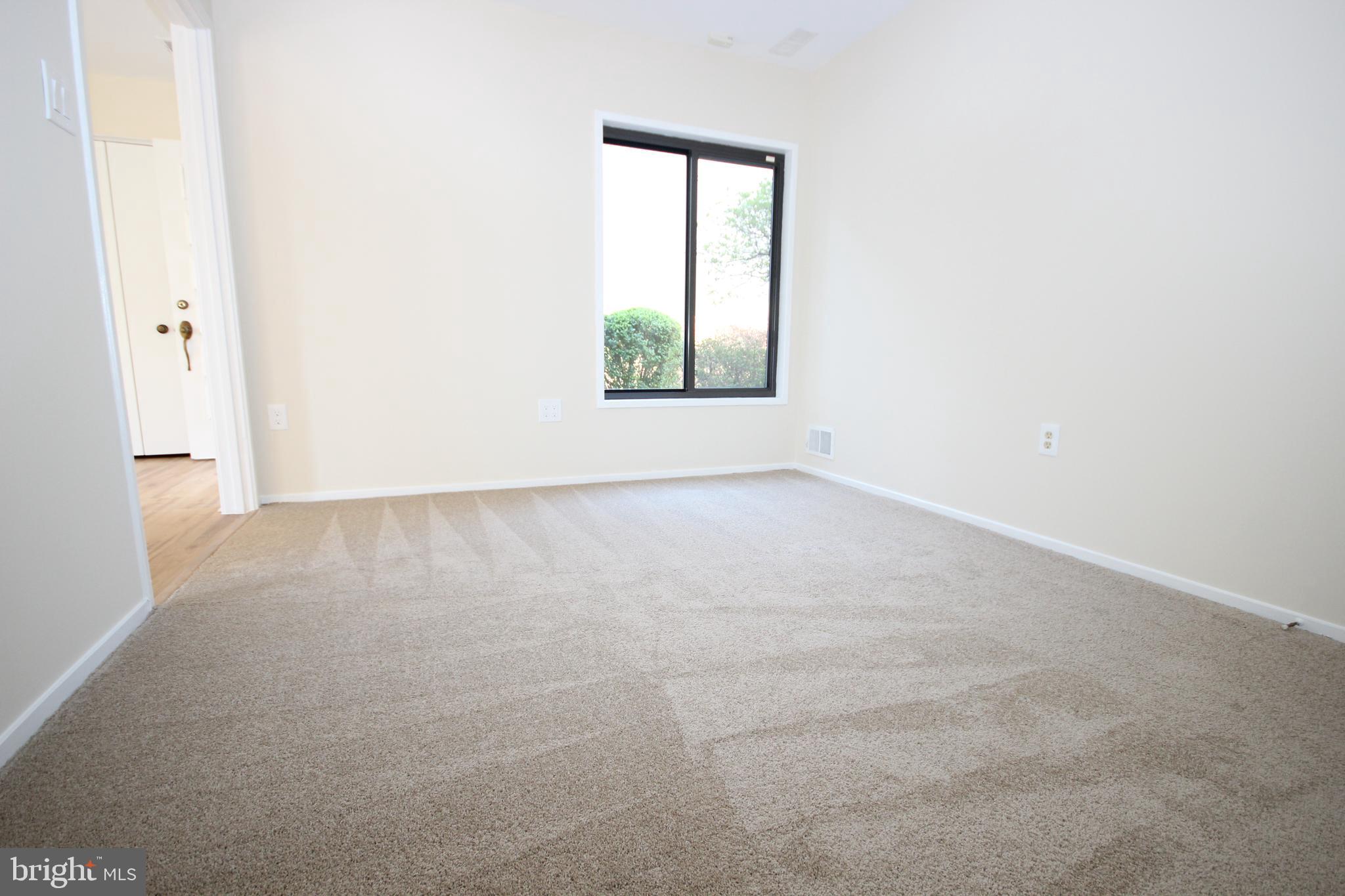 COURTS OF WHETSTONE - Residential