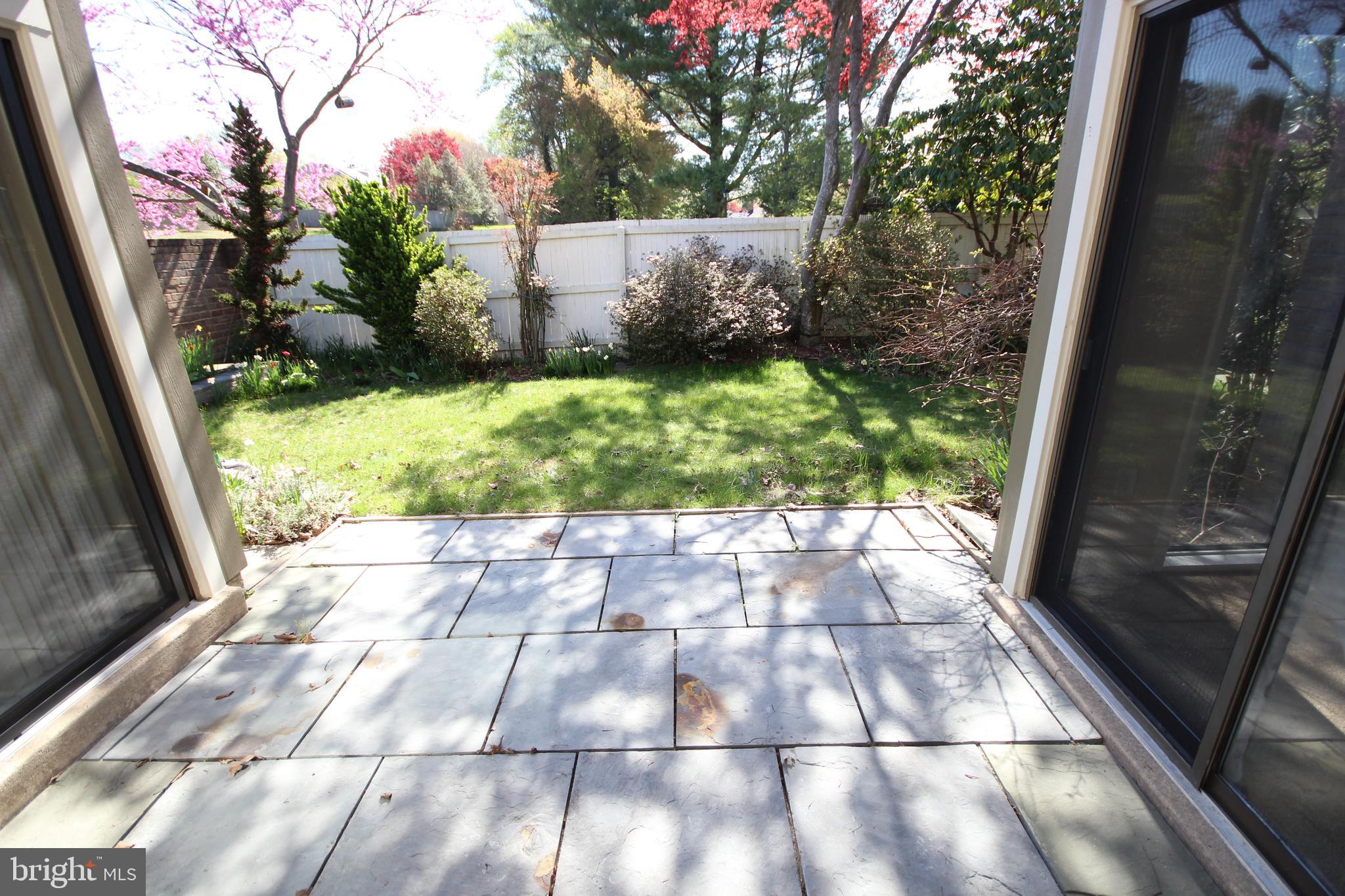 COURTS OF WHETSTONE - Residential