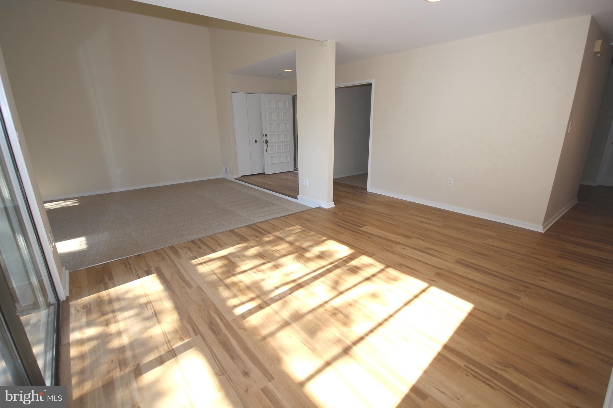 COURTS OF WHETSTONE - Residential