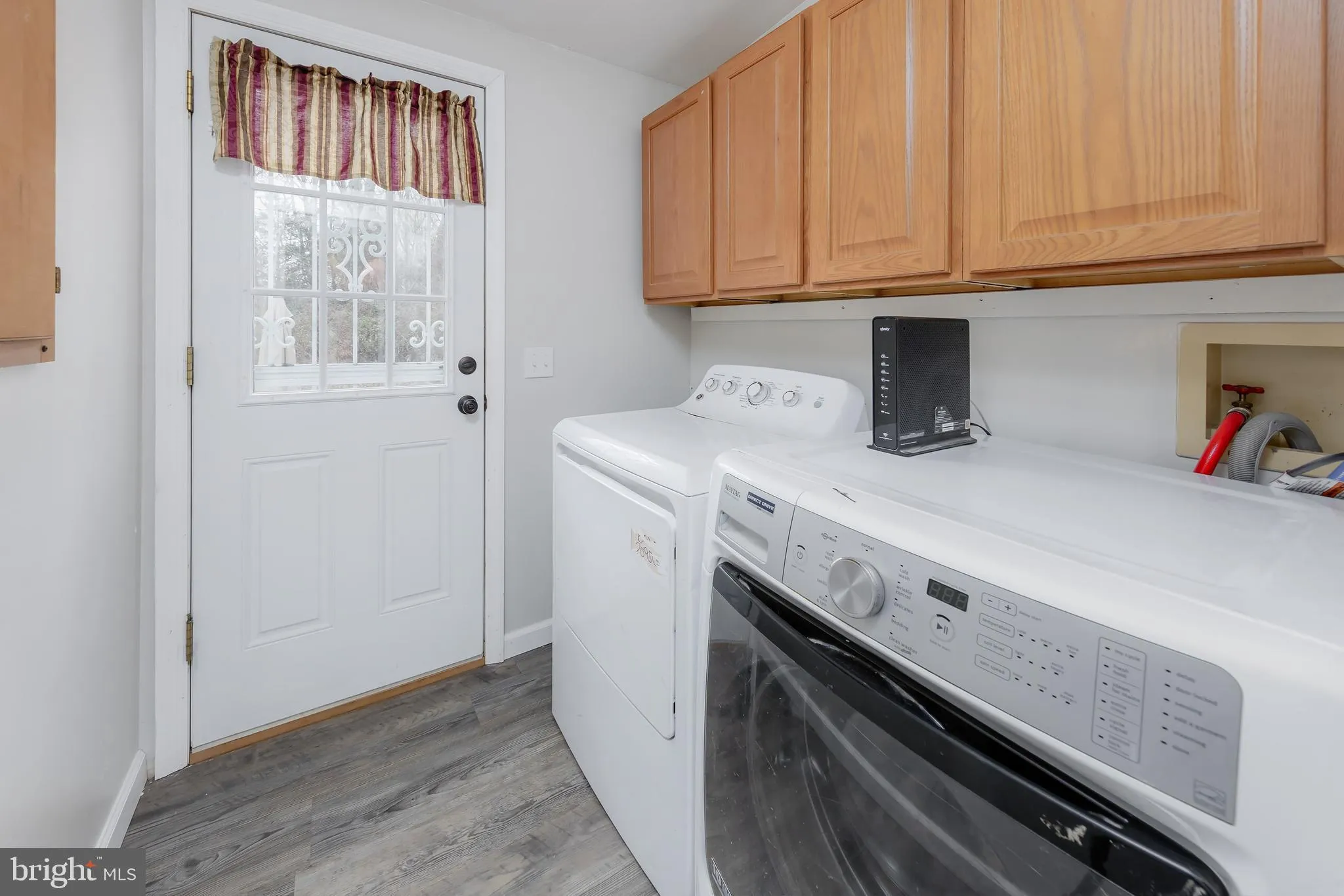 Glassboro, New Jersey 08028, United States, 4 Bedrooms Bedrooms, ,2 BathroomsBathrooms,Residential,Pending,6984