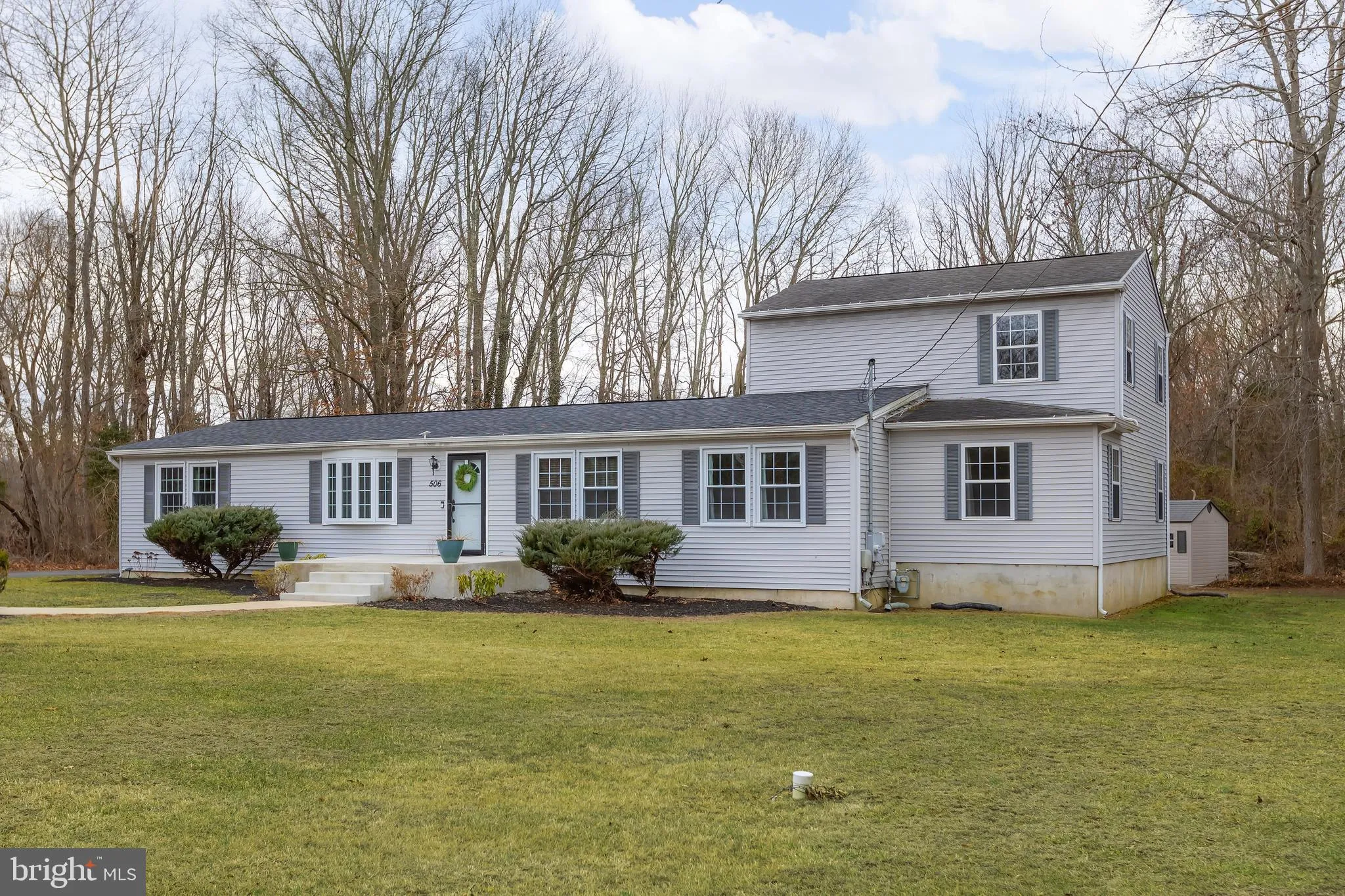 Glassboro, New Jersey 08028, United States, 4 Bedrooms Bedrooms, ,2 BathroomsBathrooms,Residential,Pending,6984