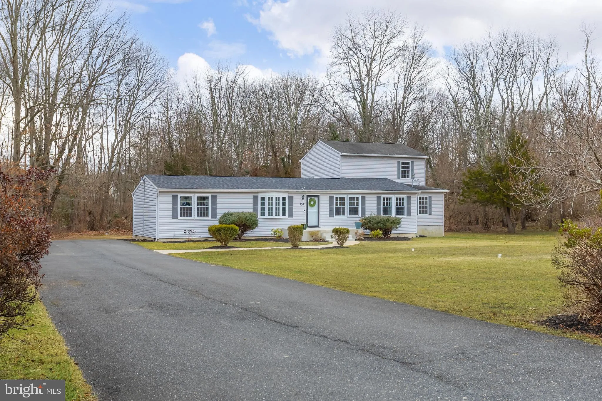 Glassboro, New Jersey 08028, United States, 4 Bedrooms Bedrooms, ,2 BathroomsBathrooms,Residential,Pending,6984