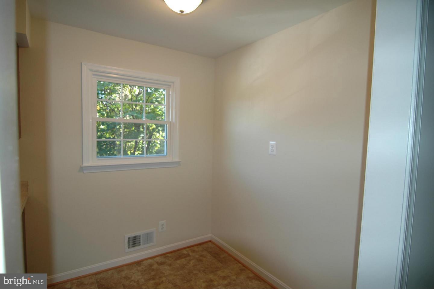 ROSE HILL FARMS - Residential Lease