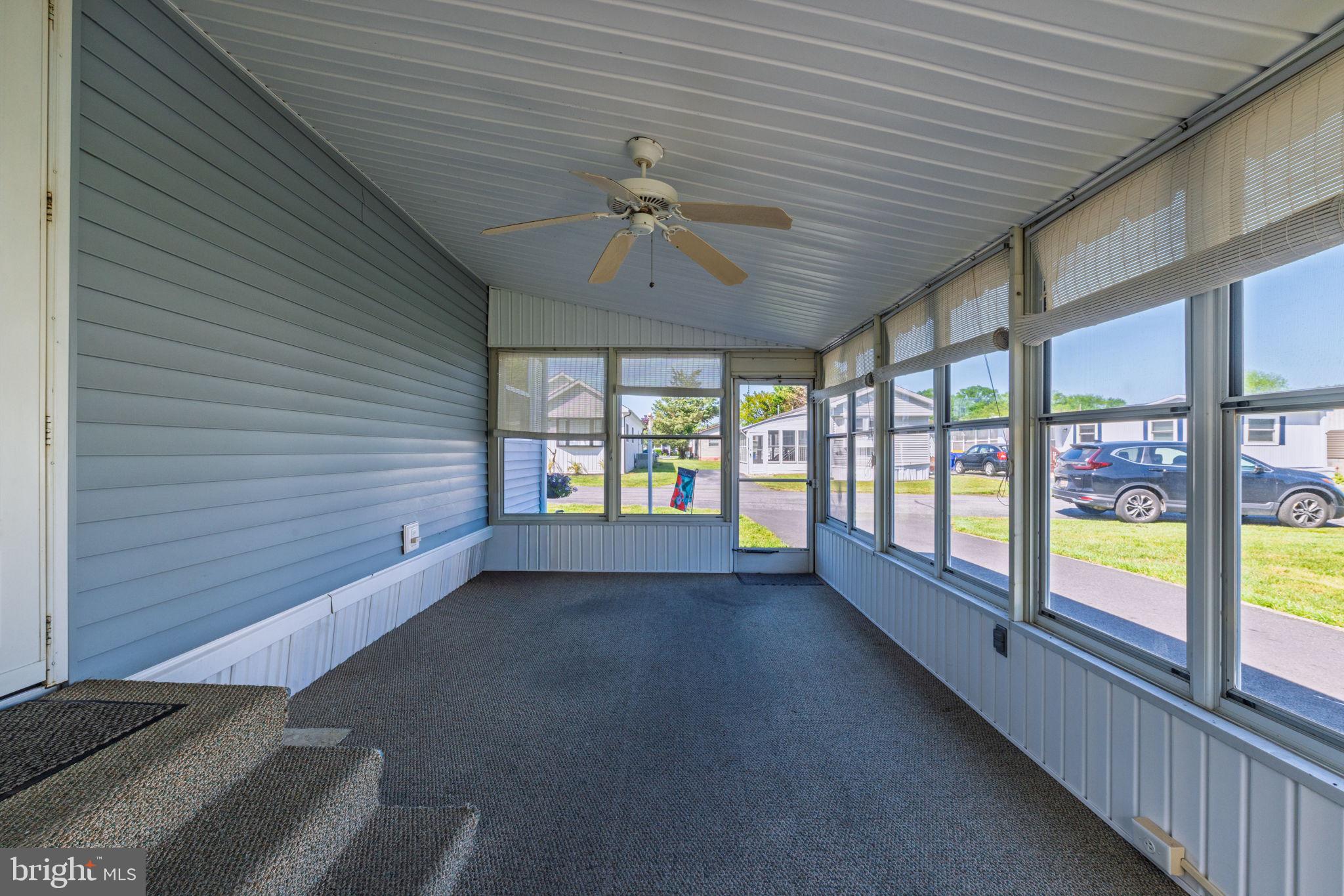 COLONIAL EAST MHP - Residential