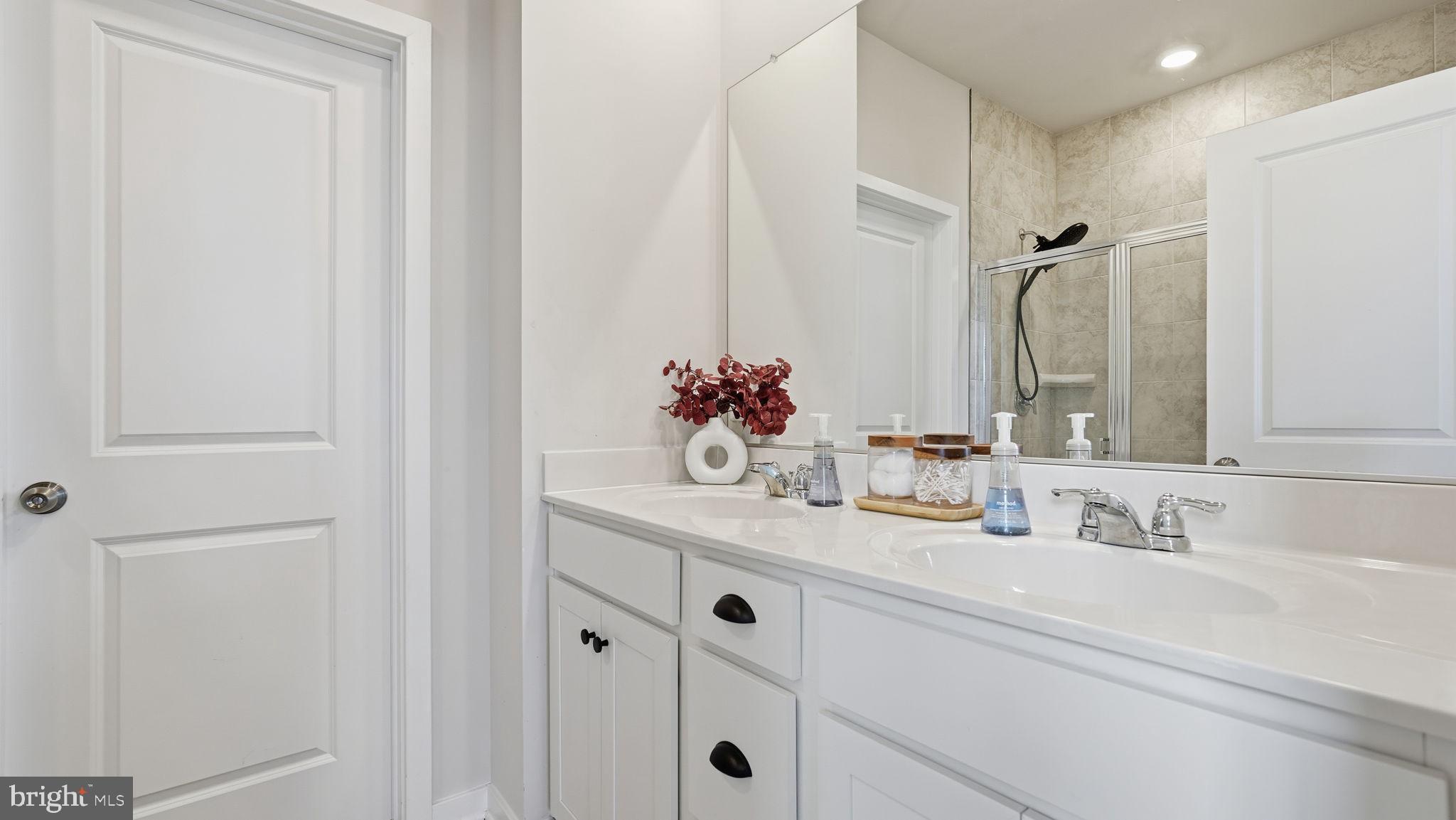 CLEVENGER CORNER VILLAGE - Residential