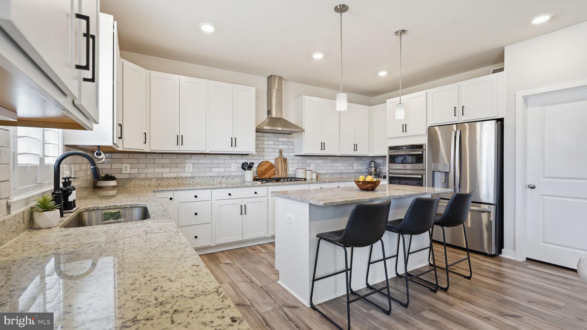 CLEVENGER CORNER VILLAGE - Residential