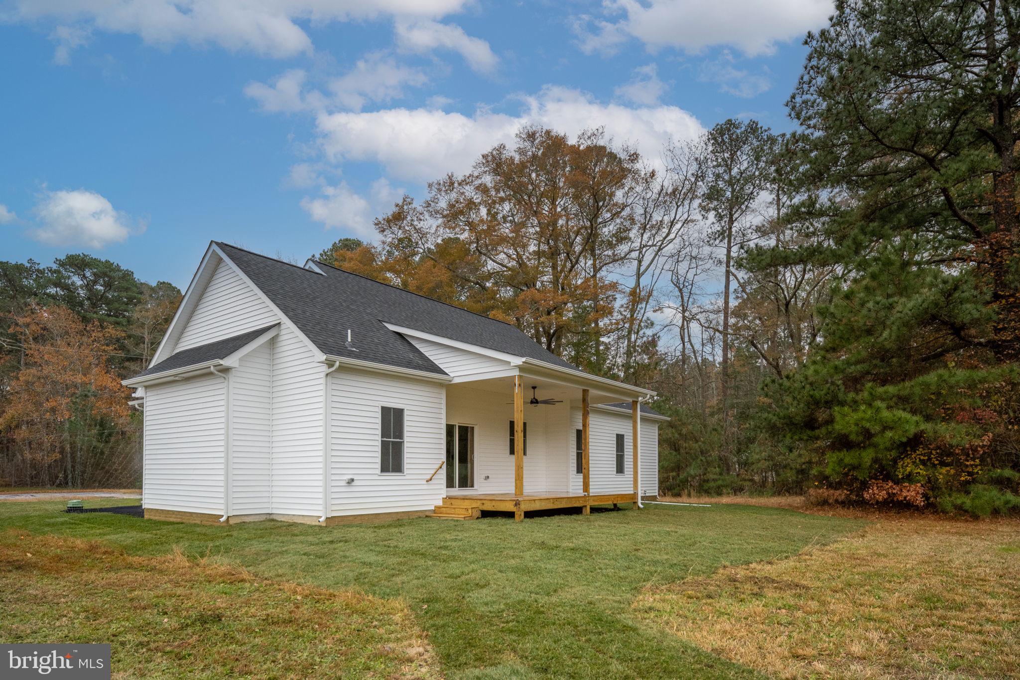 GLEBE HARBOR - Residential