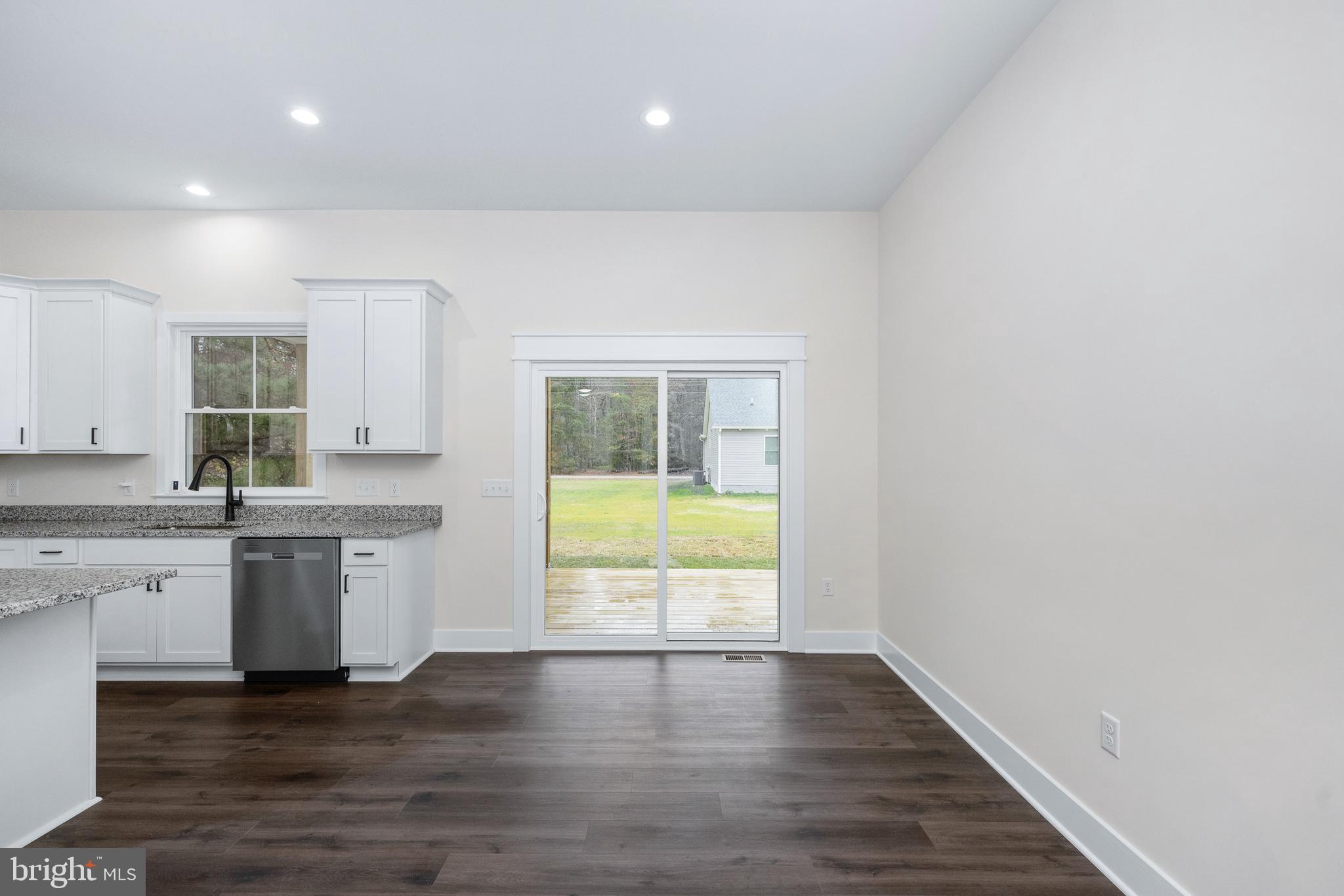 GLEBE HARBOR - Residential