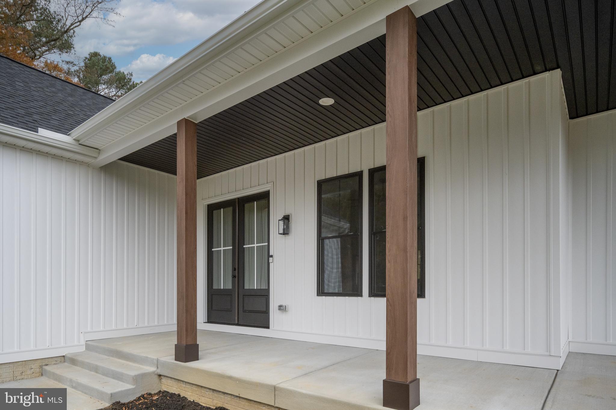 GLEBE HARBOR - Residential