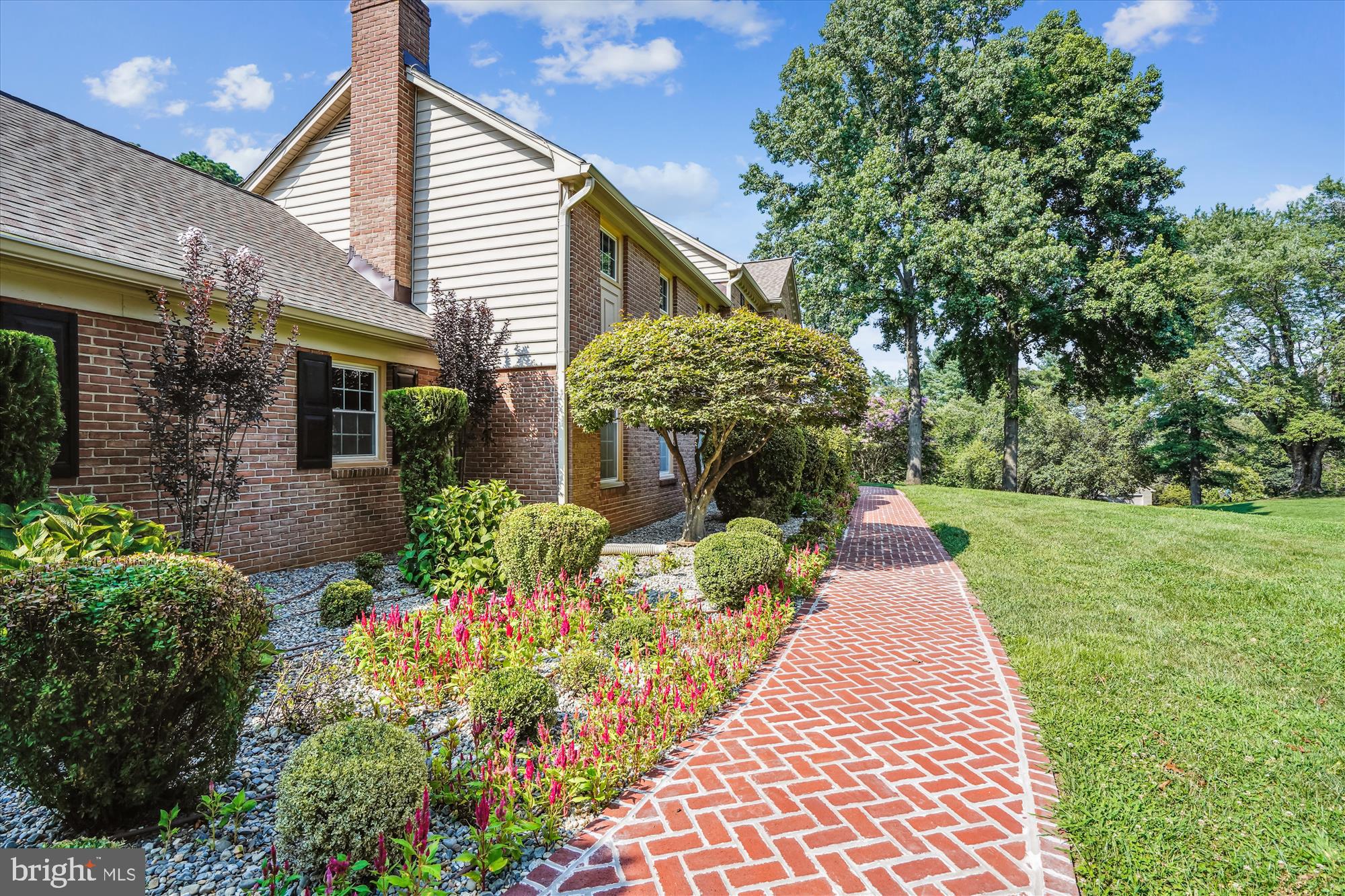 SADDLEBROOK ESTATES - Residential