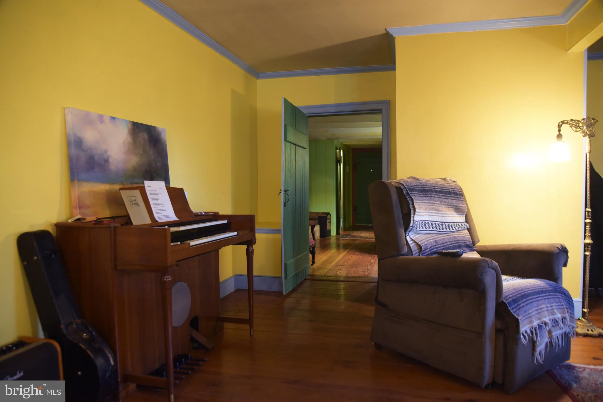 GERRARDSTOWN - Residential