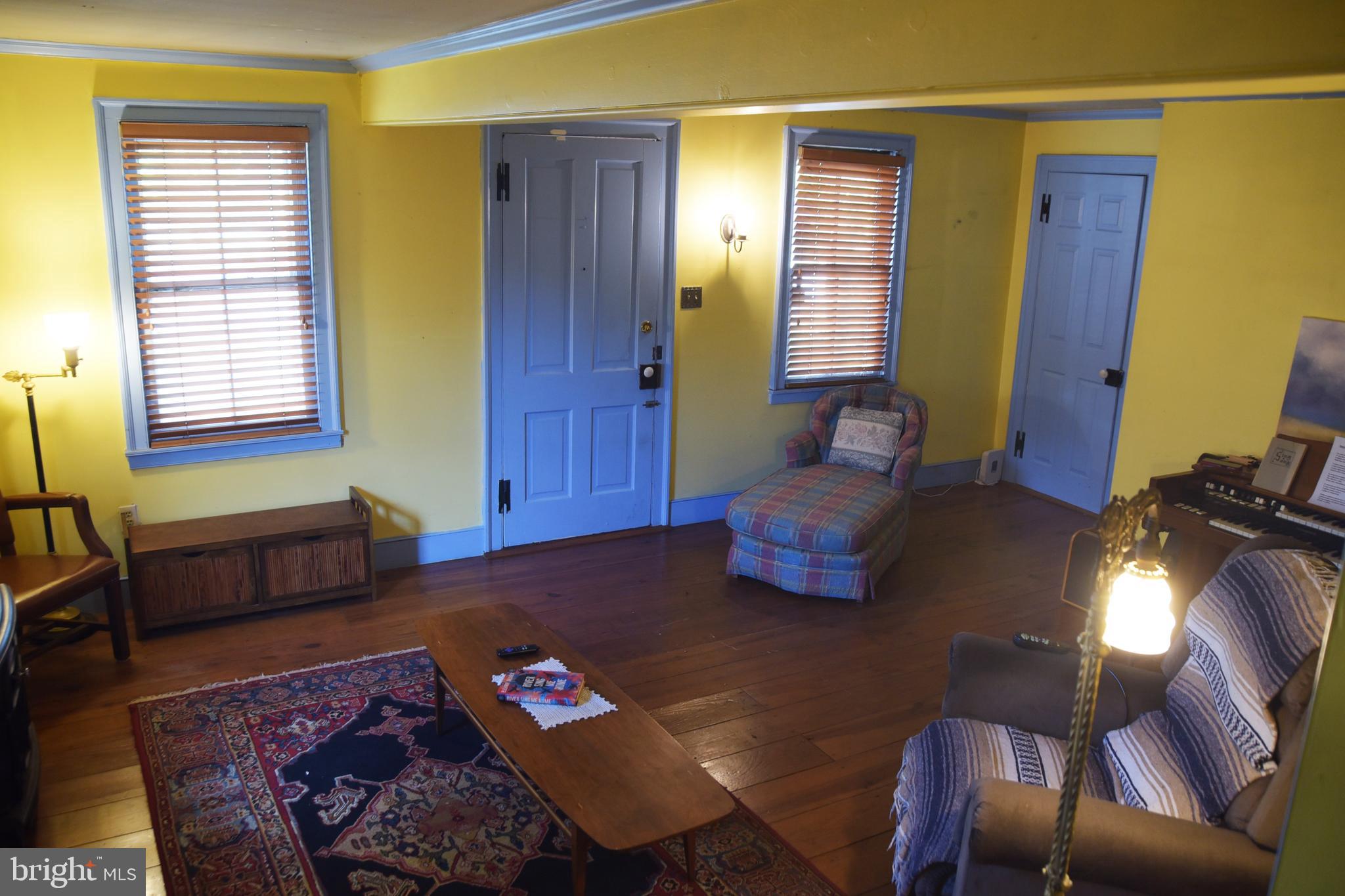 GERRARDSTOWN - Residential