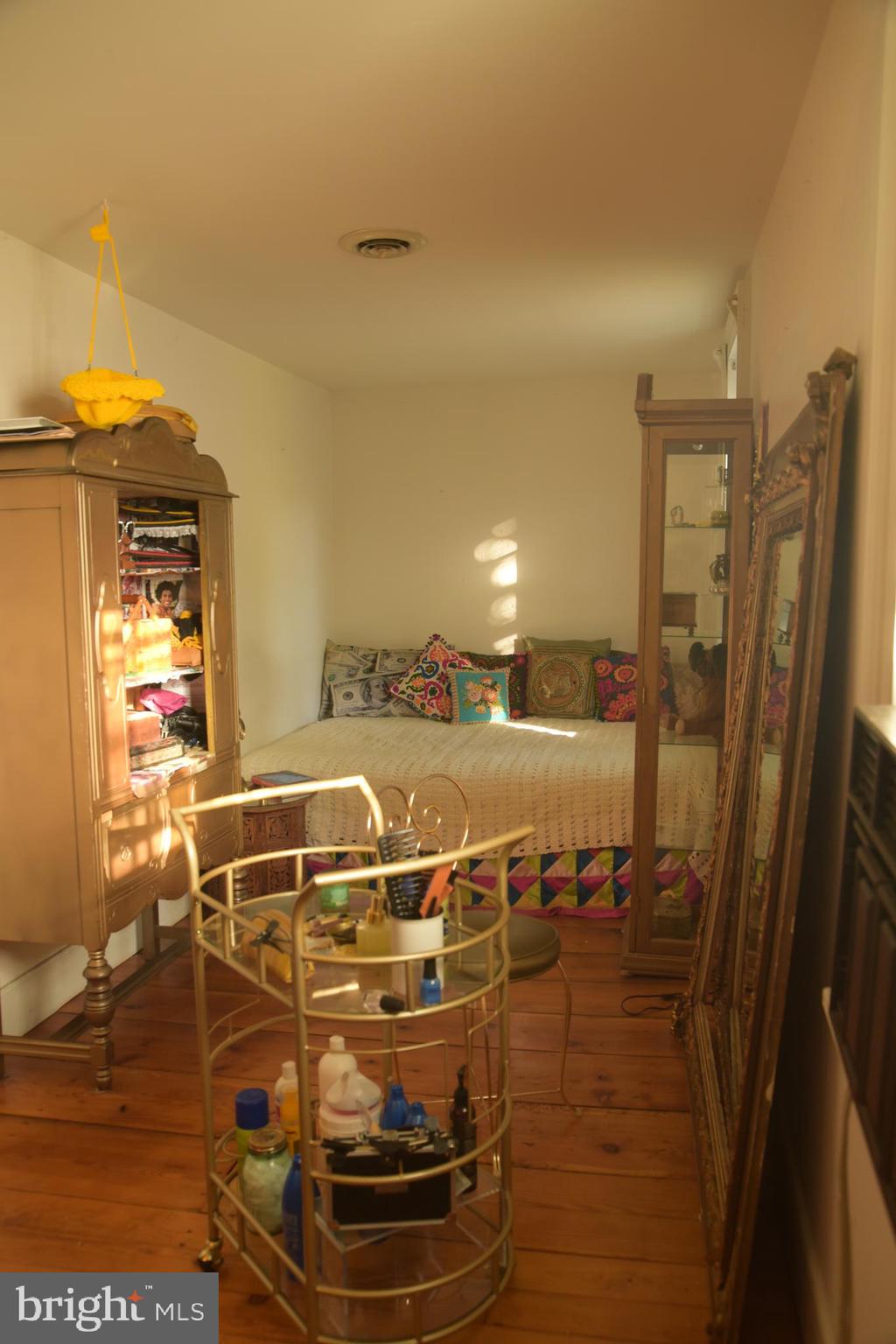 GERRARDSTOWN - Residential