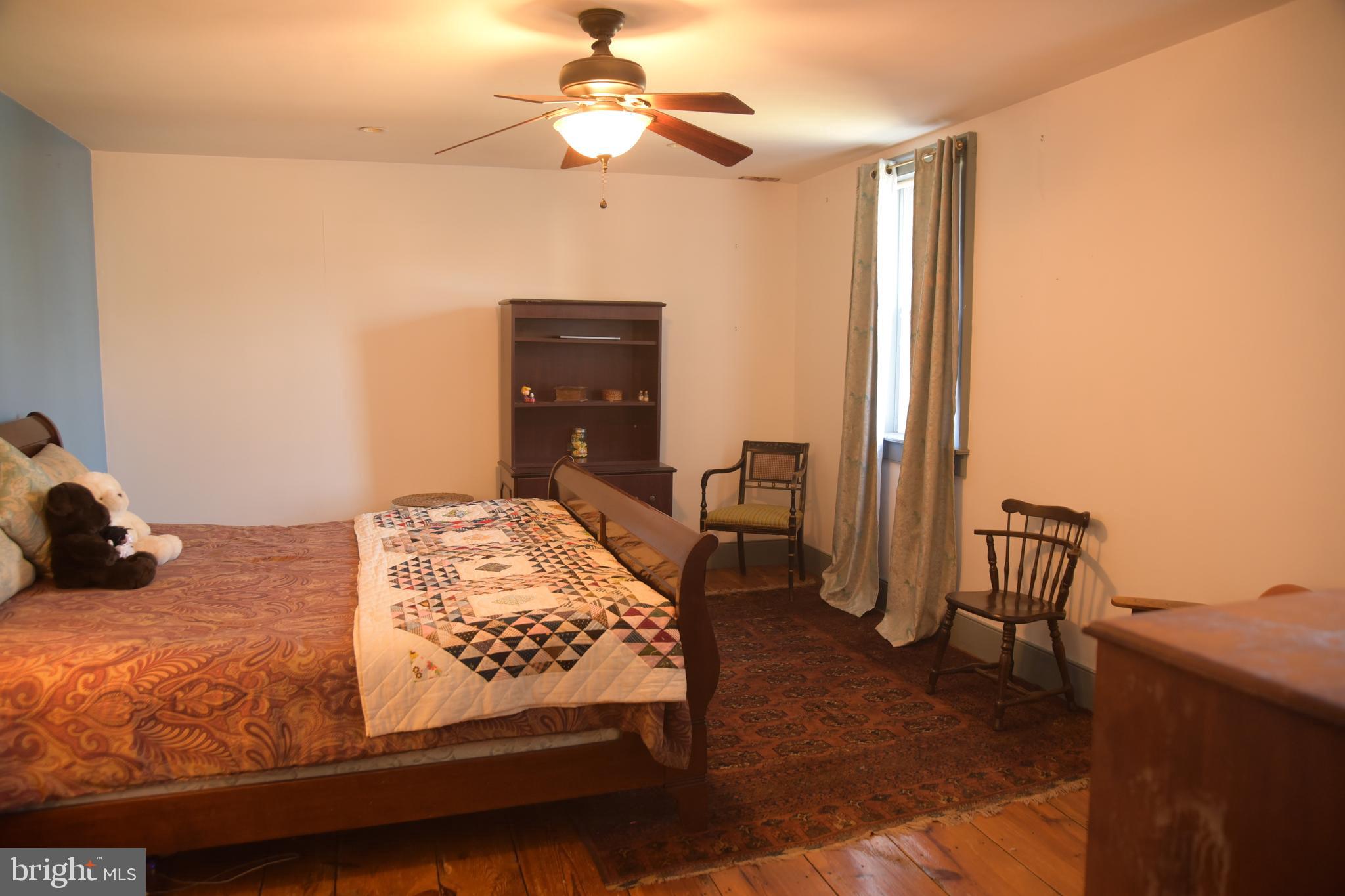 GERRARDSTOWN - Residential