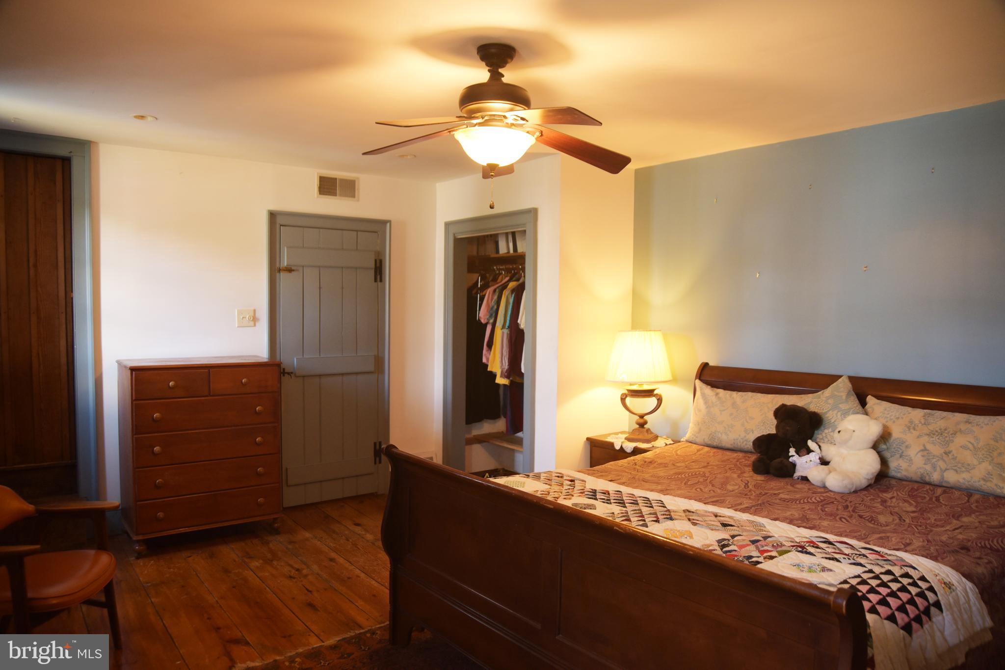 GERRARDSTOWN - Residential