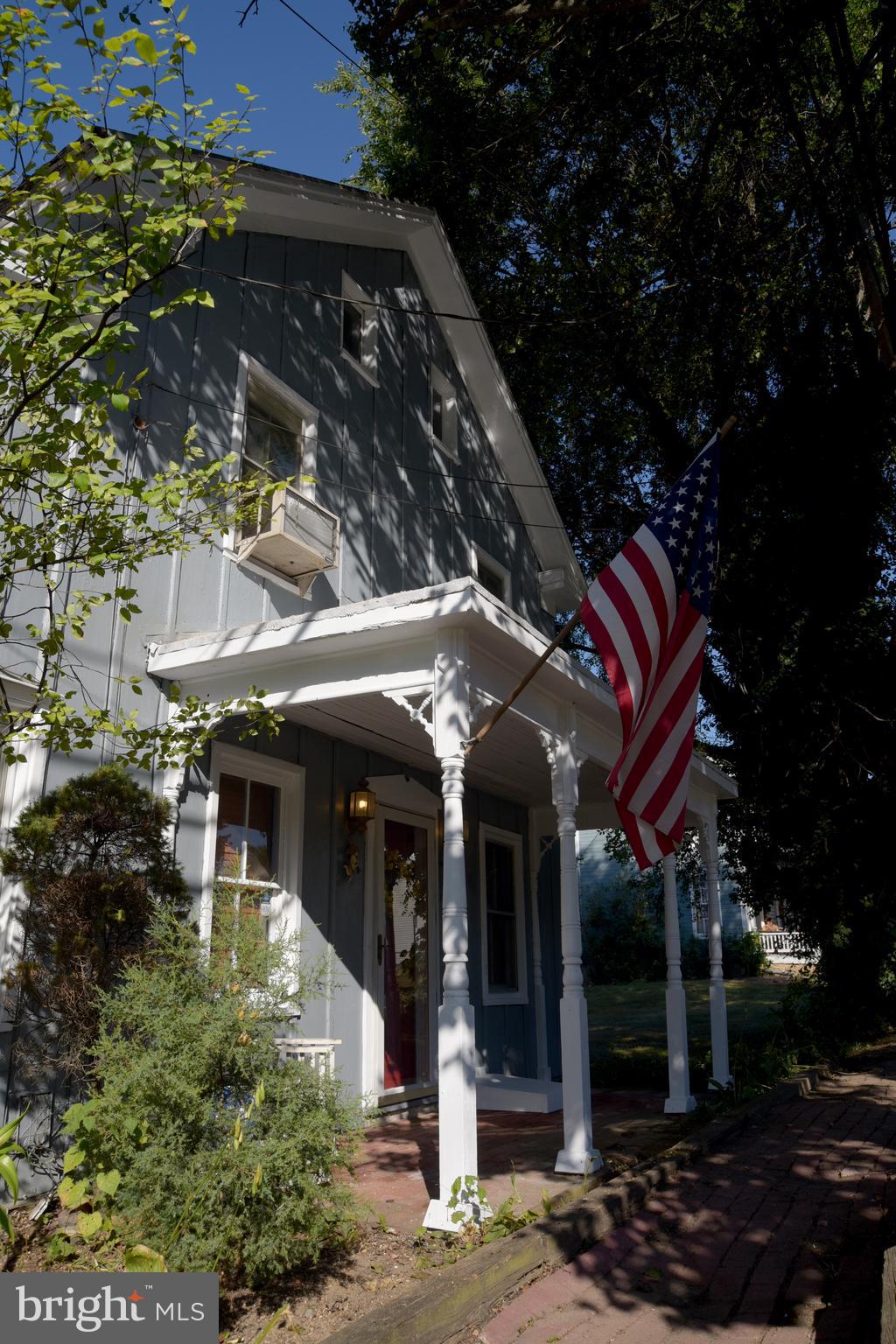 GERRARDSTOWN - Residential