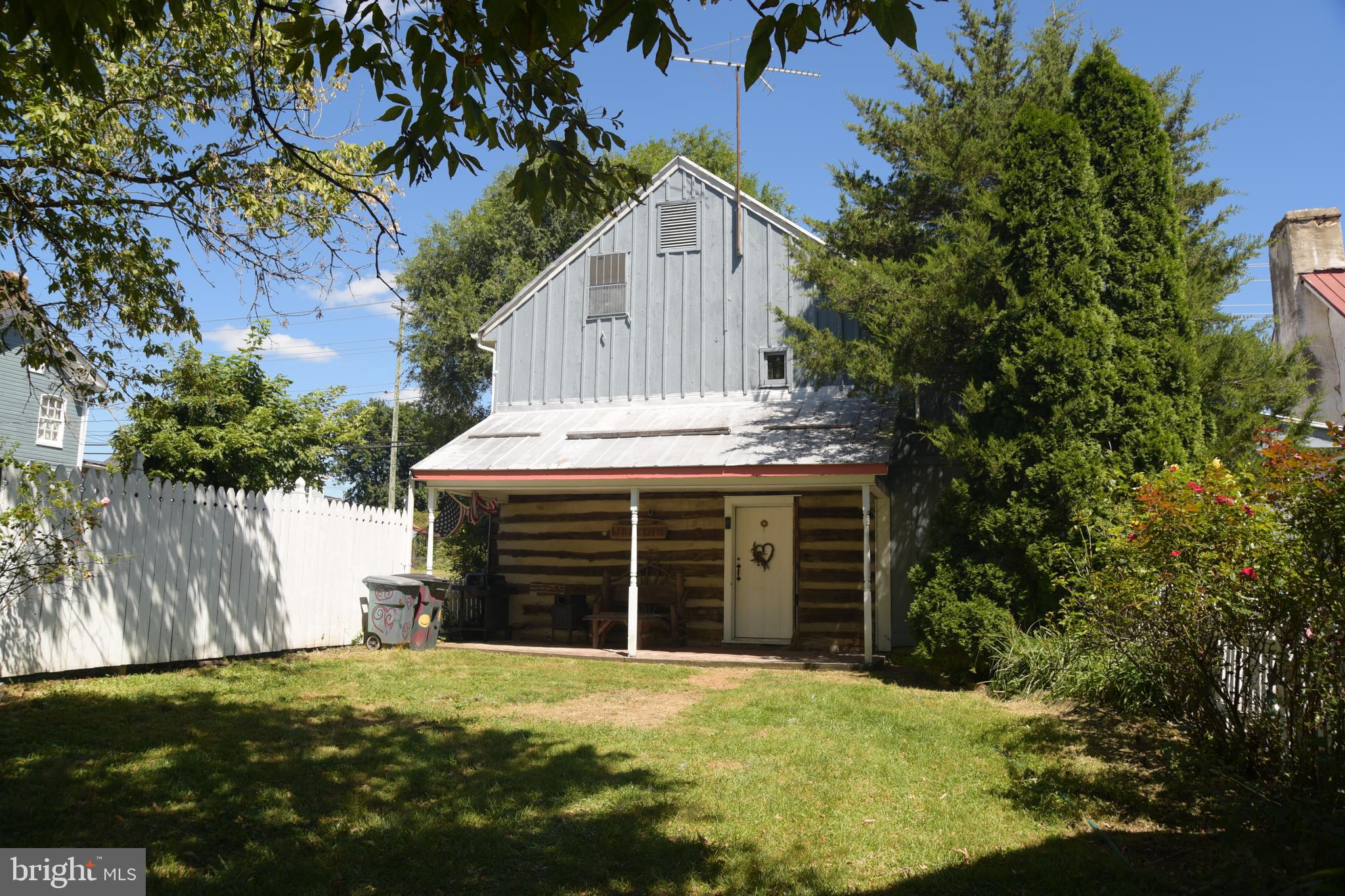 GERRARDSTOWN - Residential