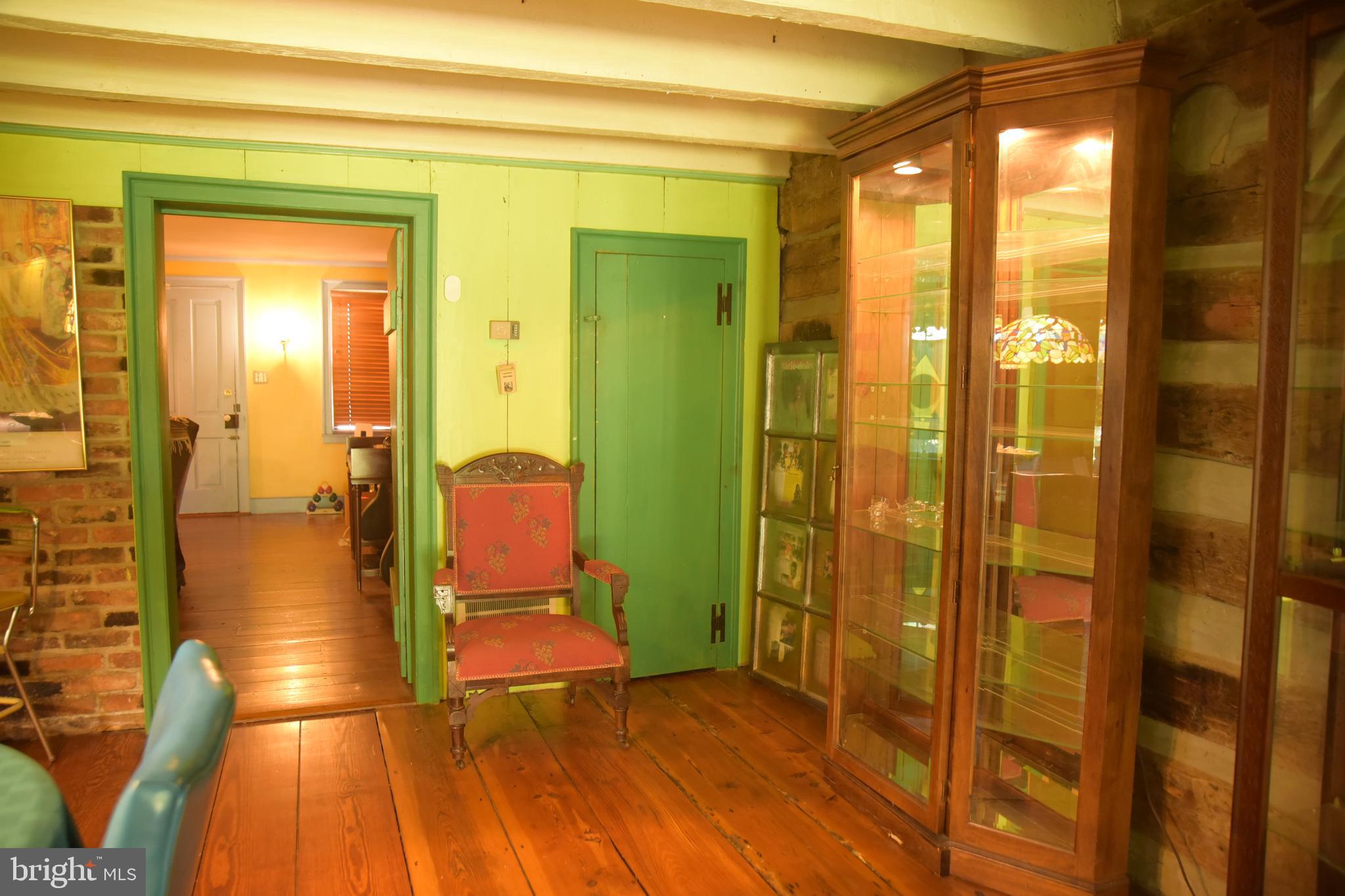 GERRARDSTOWN - Residential